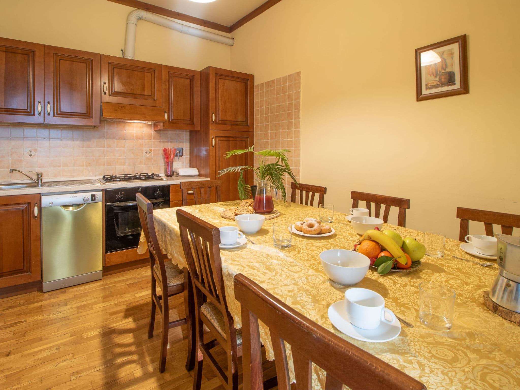 Kitchen / Dining Room
