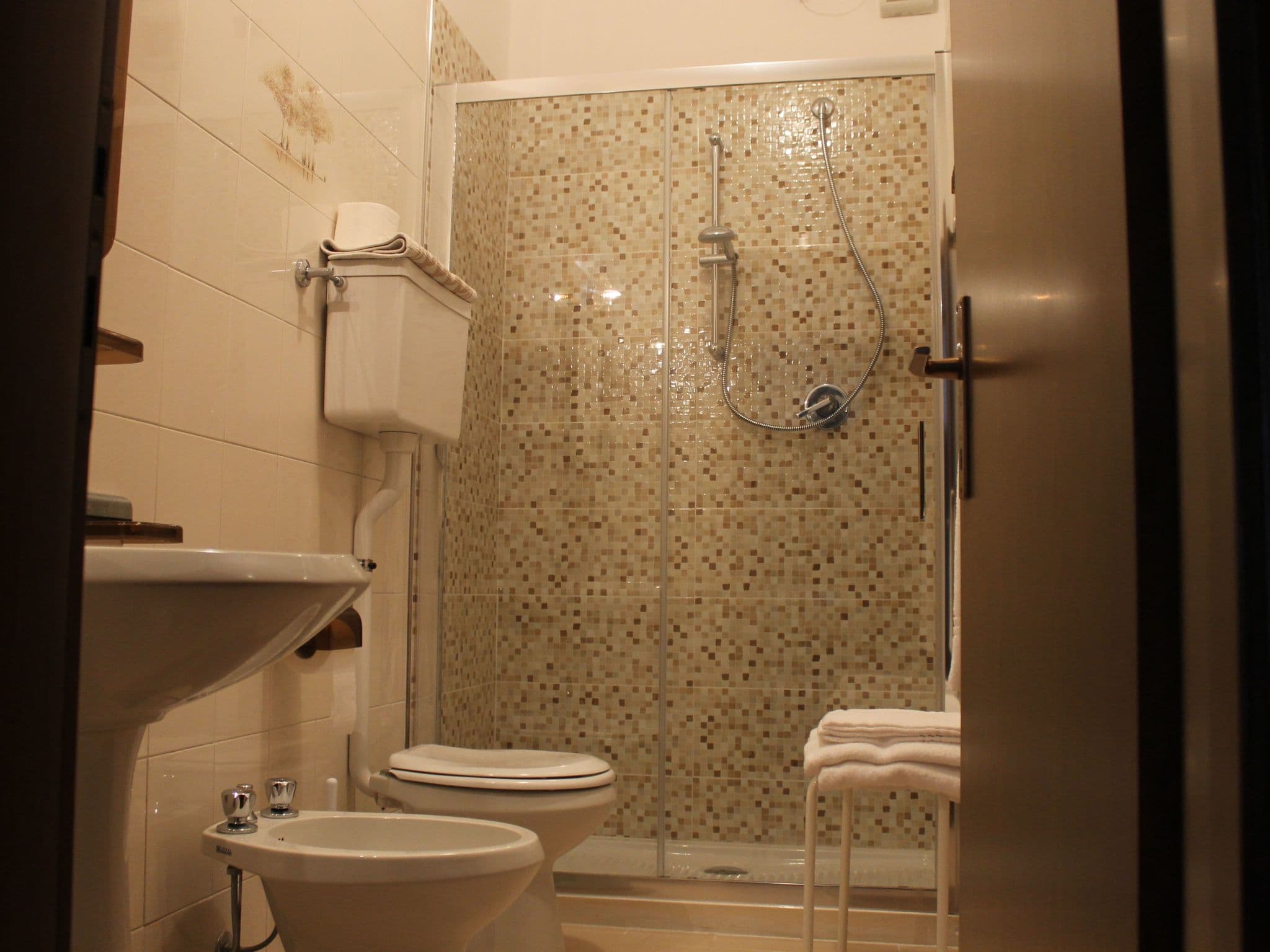 Gallery Image 13