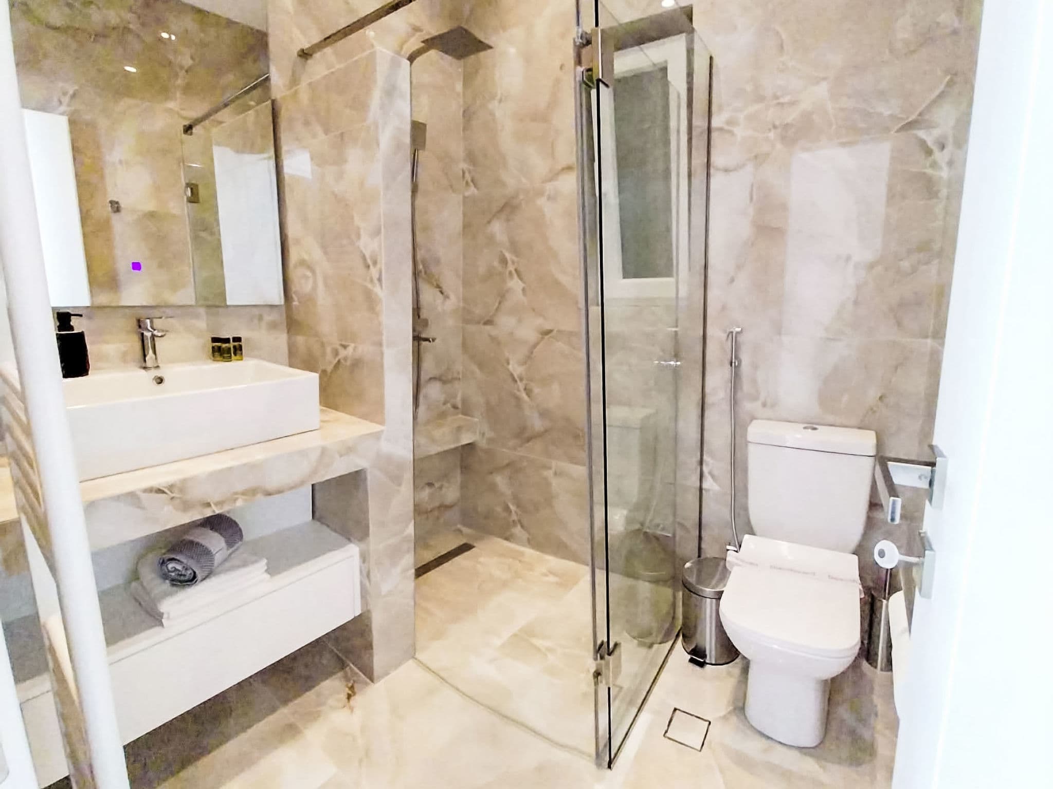 Bathroom / Wellness