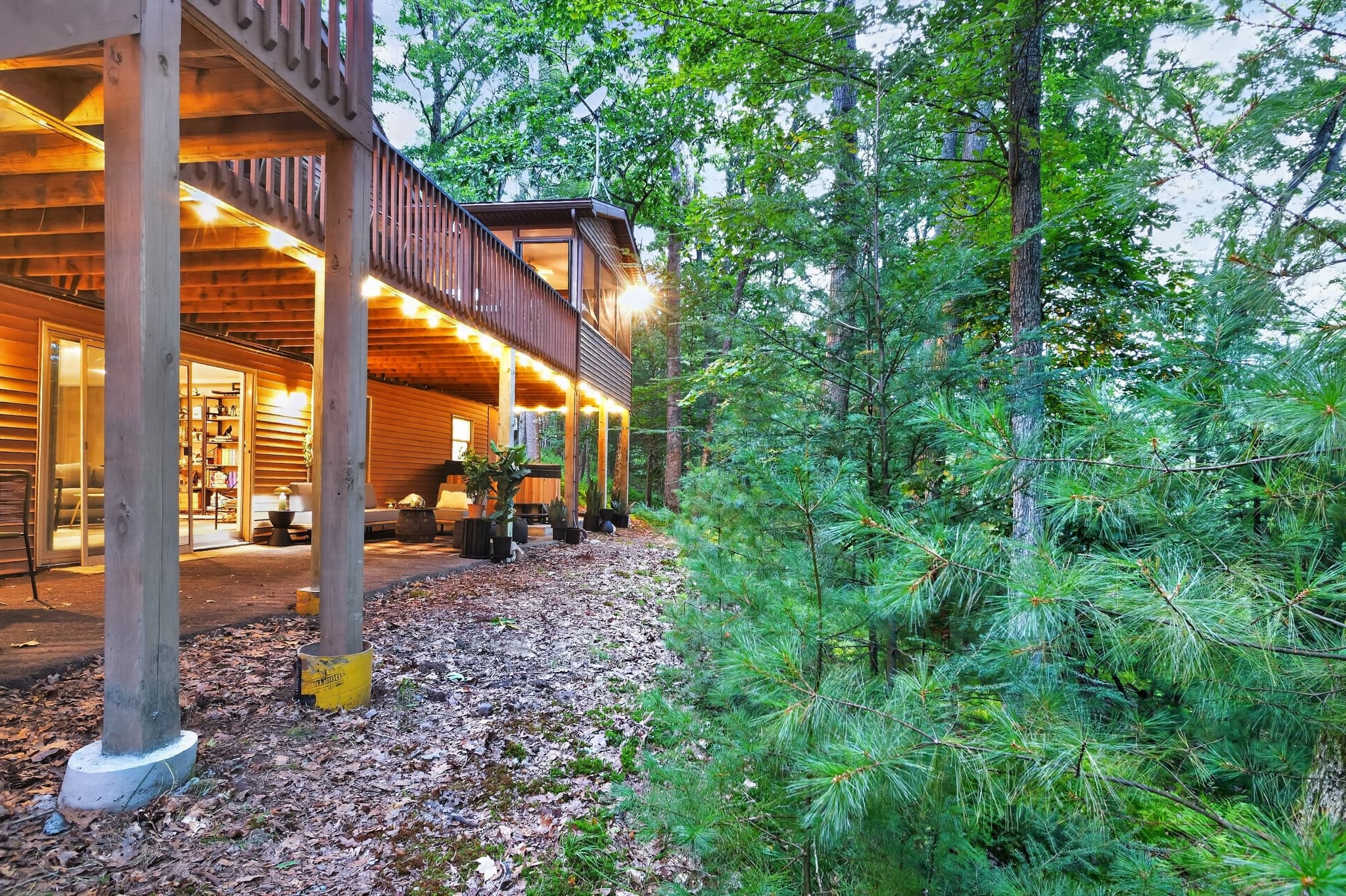 10 161 Barker Rd Exterior 7089