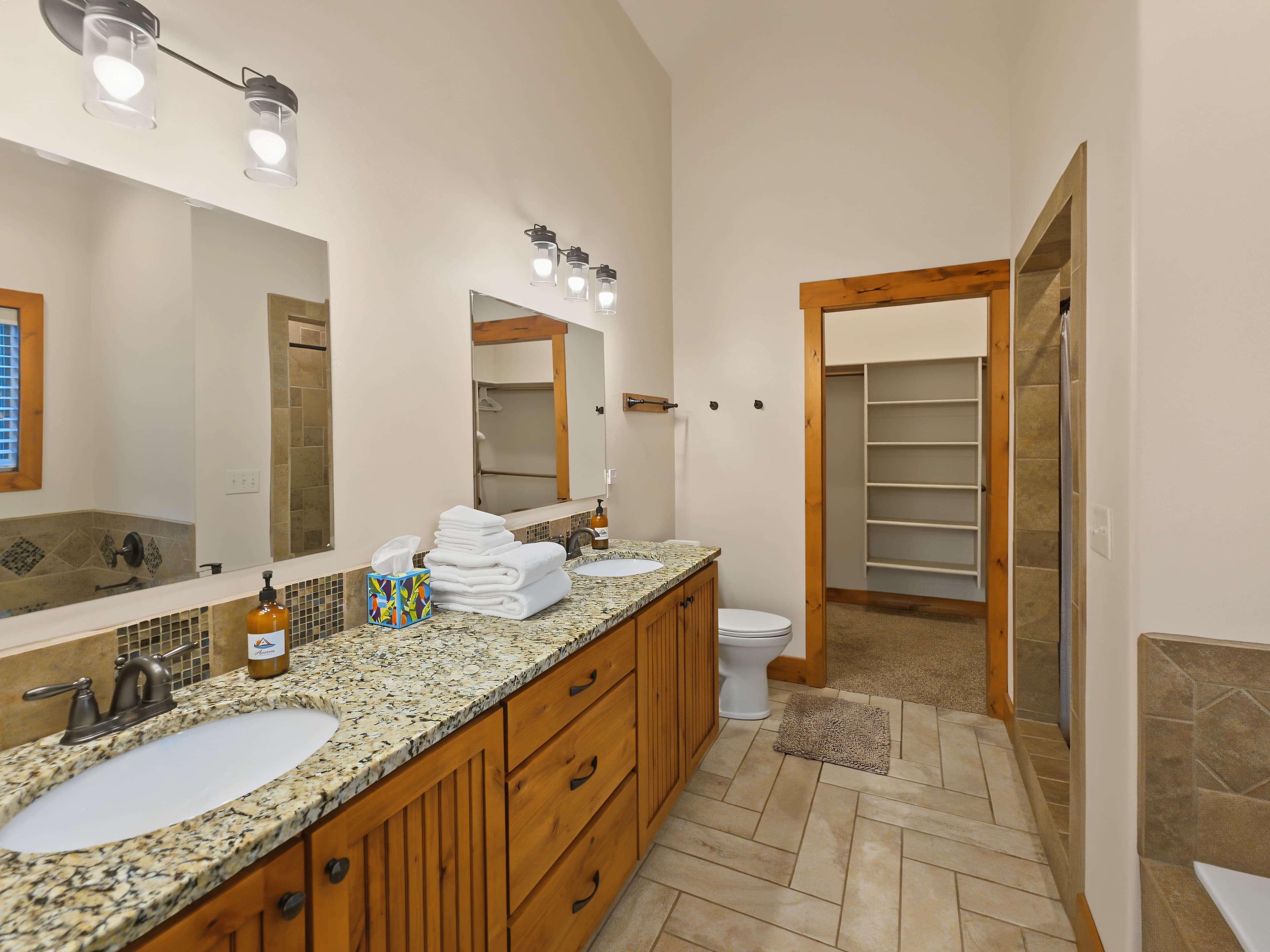 Gallery Image 9