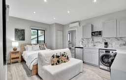 Studio Right off Las Olas - Steps to FTL Beach #1C