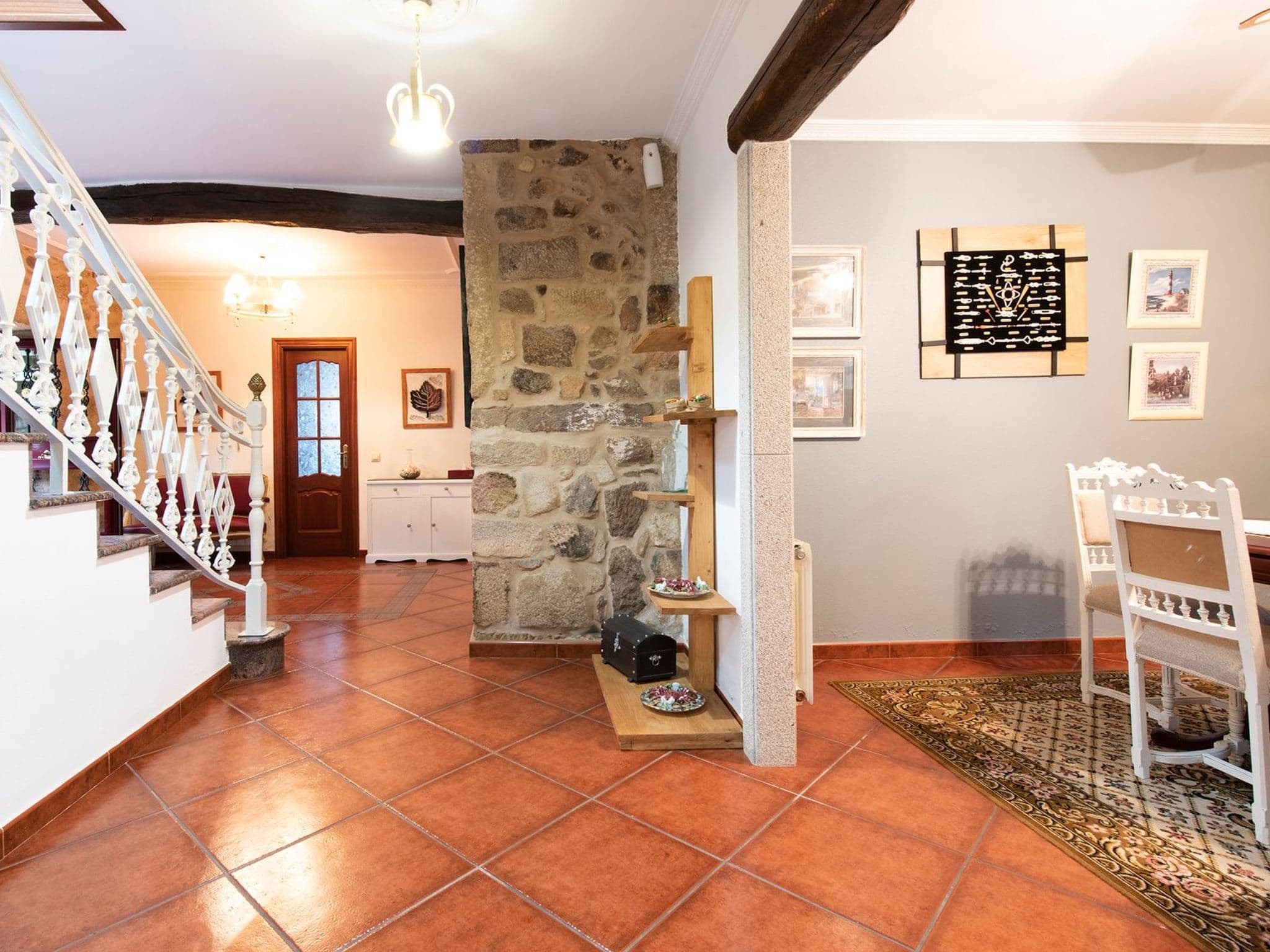 Gallery Image 73