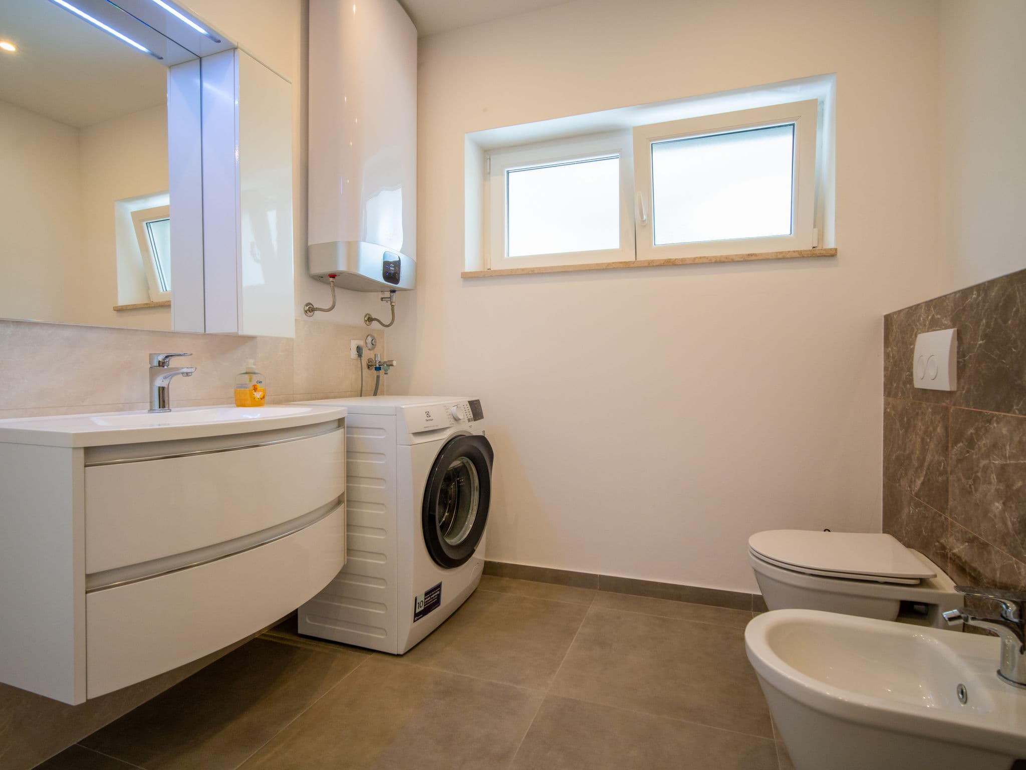 Bathroom / Wellness