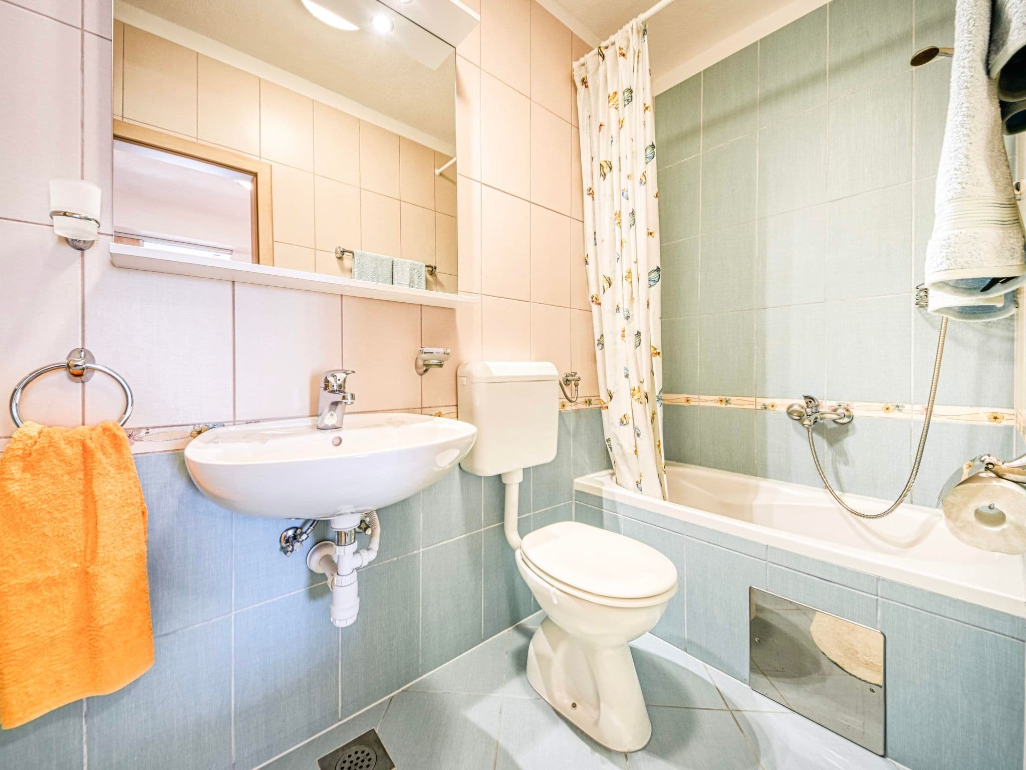 Bathroom / Wellness