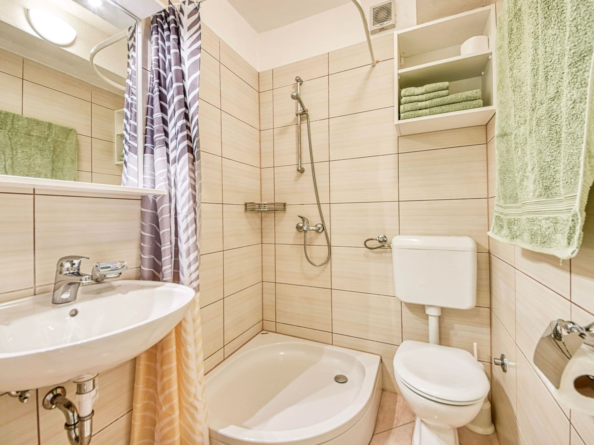 Bathroom / Wellness