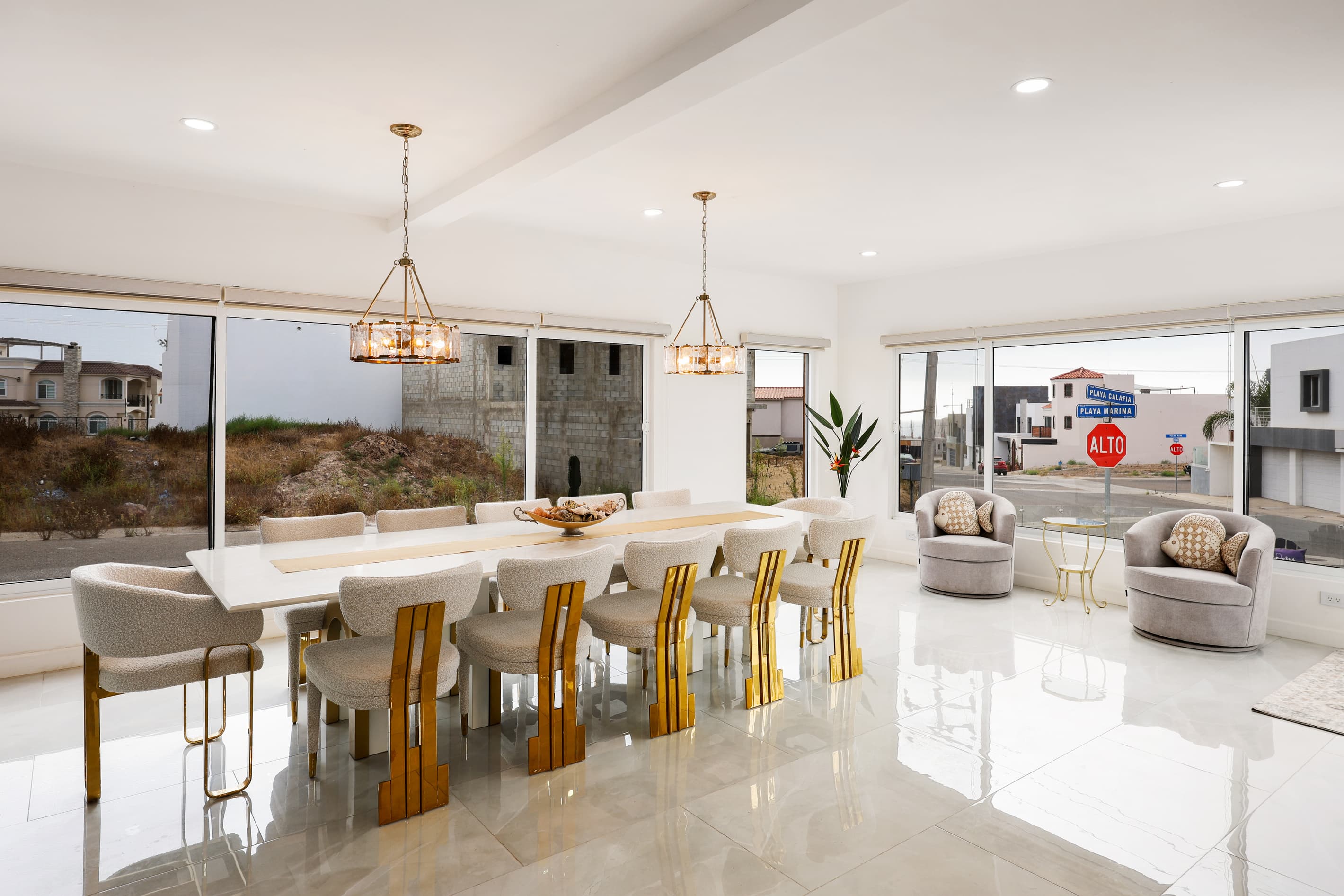 The dining table can seat up to 12 comfortably

Spacious chef’s kitchen with ove