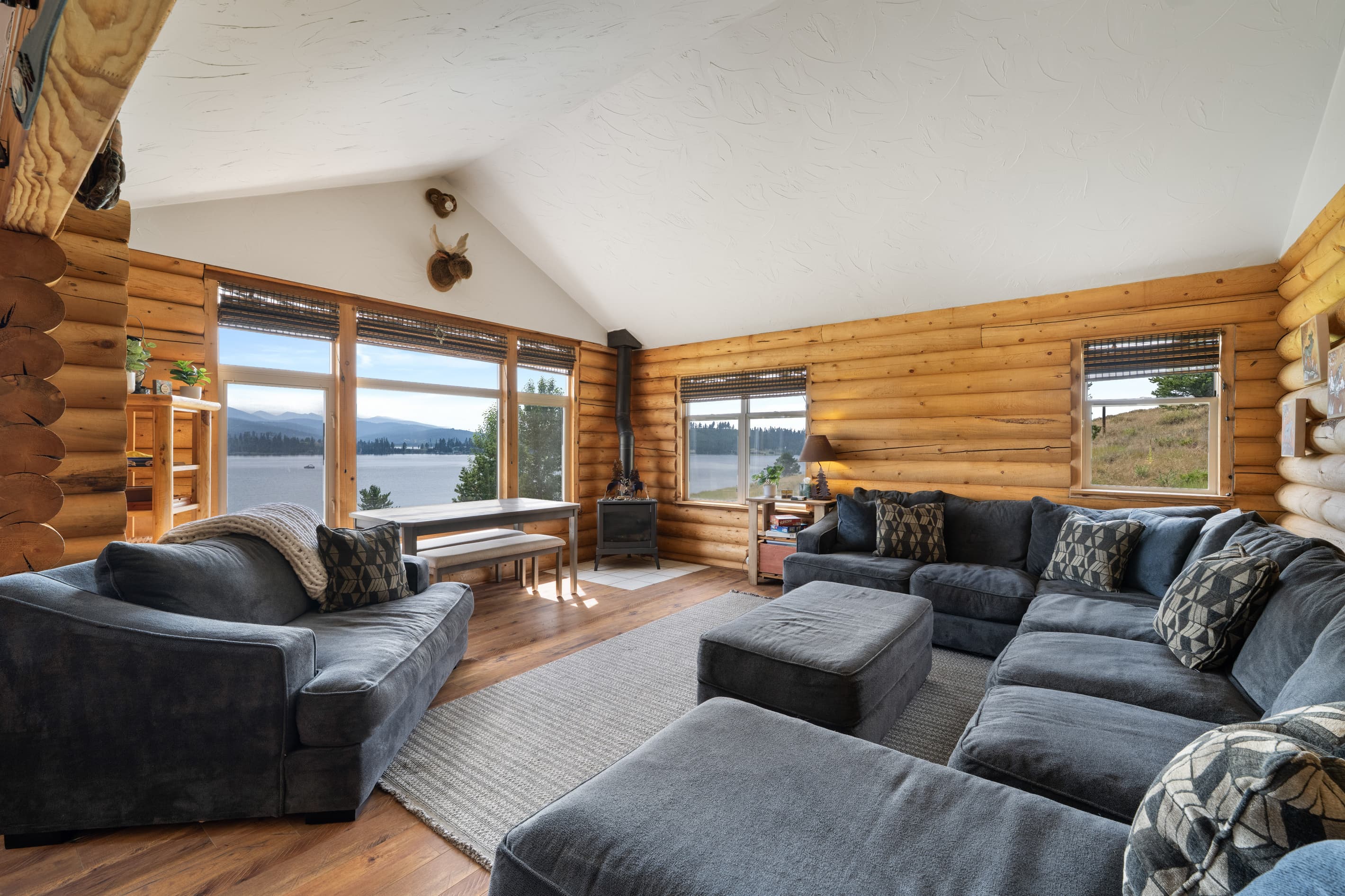 Relax in the Great Room and soak up all the lake views. No TV in this room. 