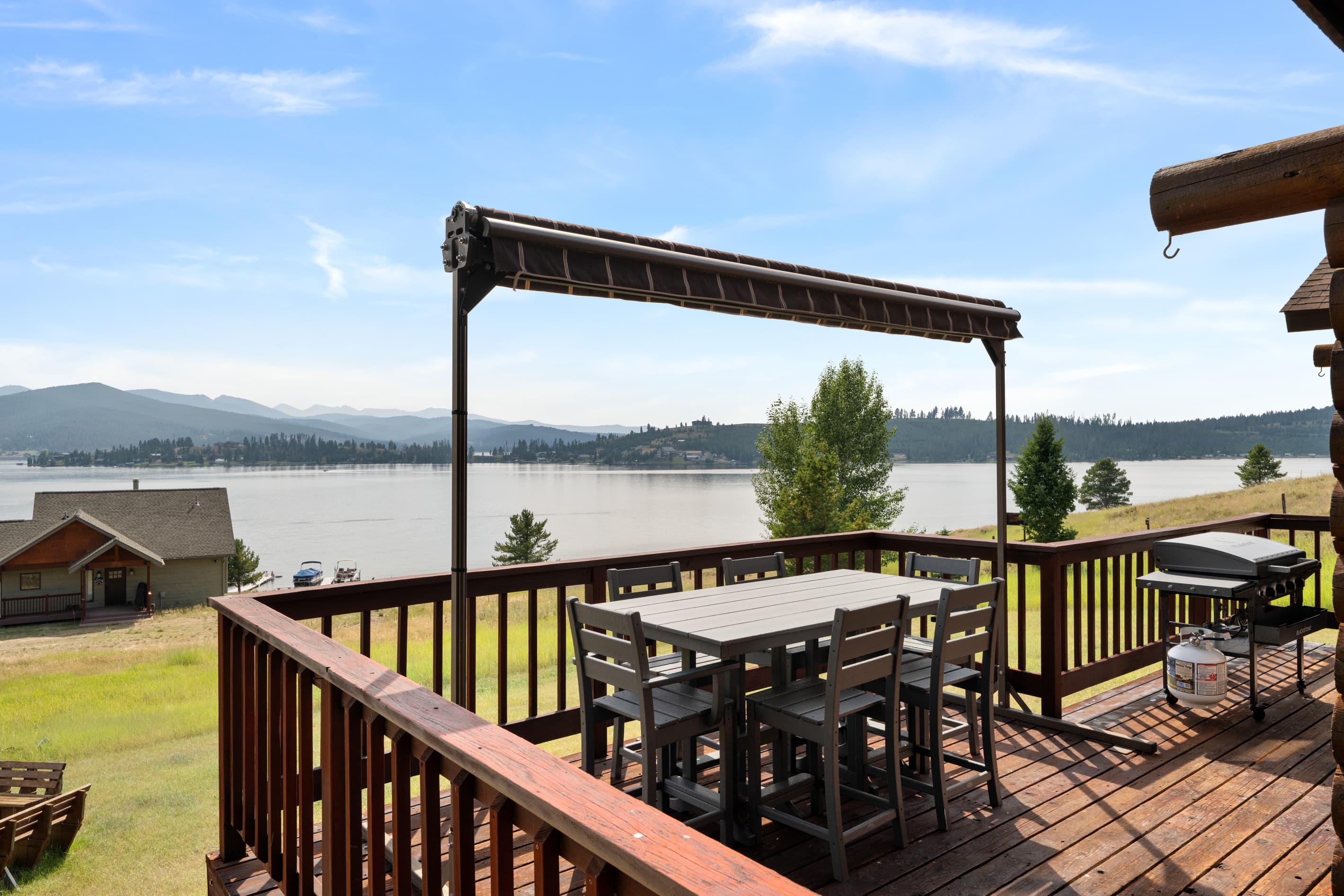 Outdoor dining (seasonal) with retractable, motorized awning. 