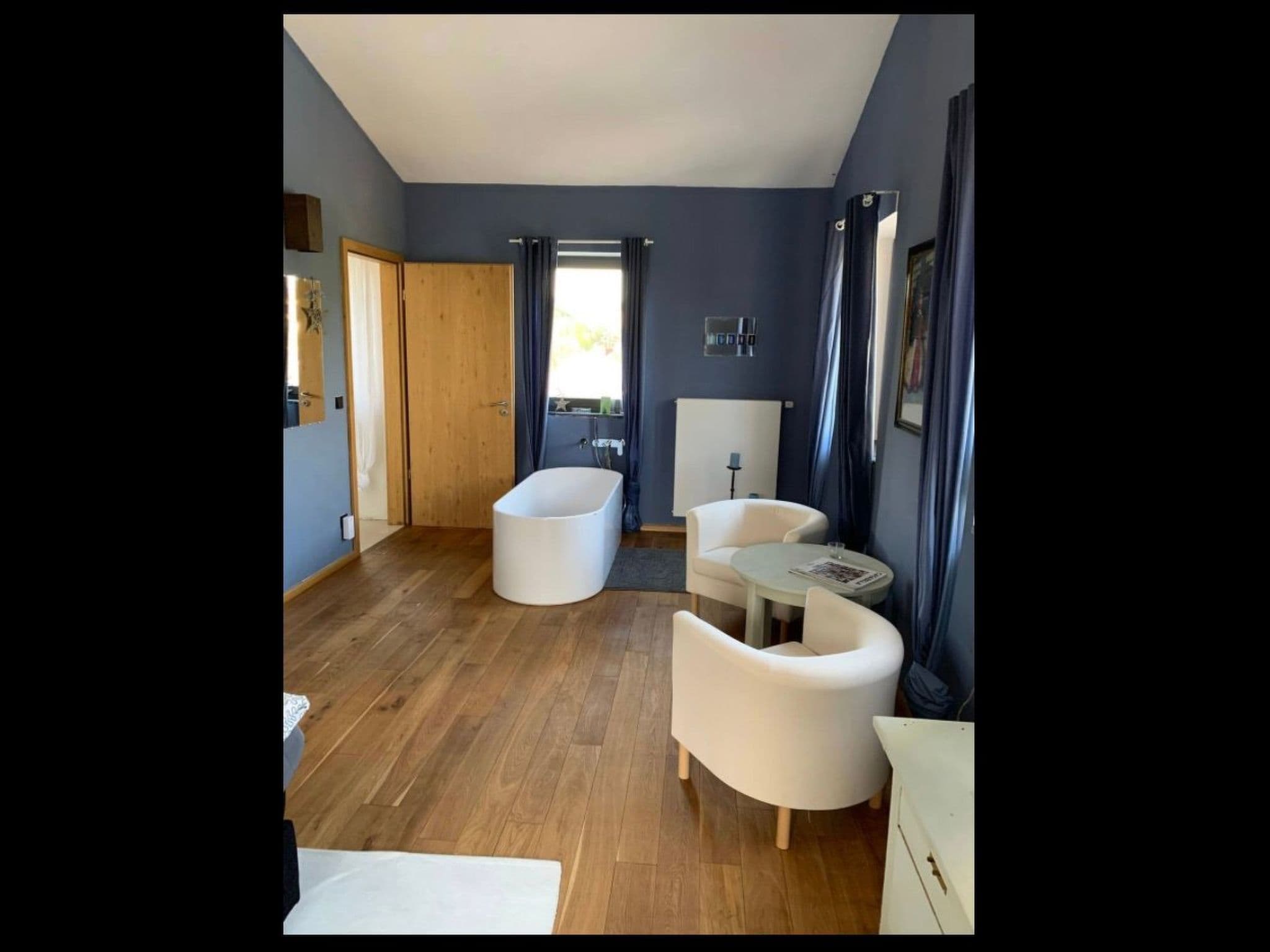 Gallery Image 13