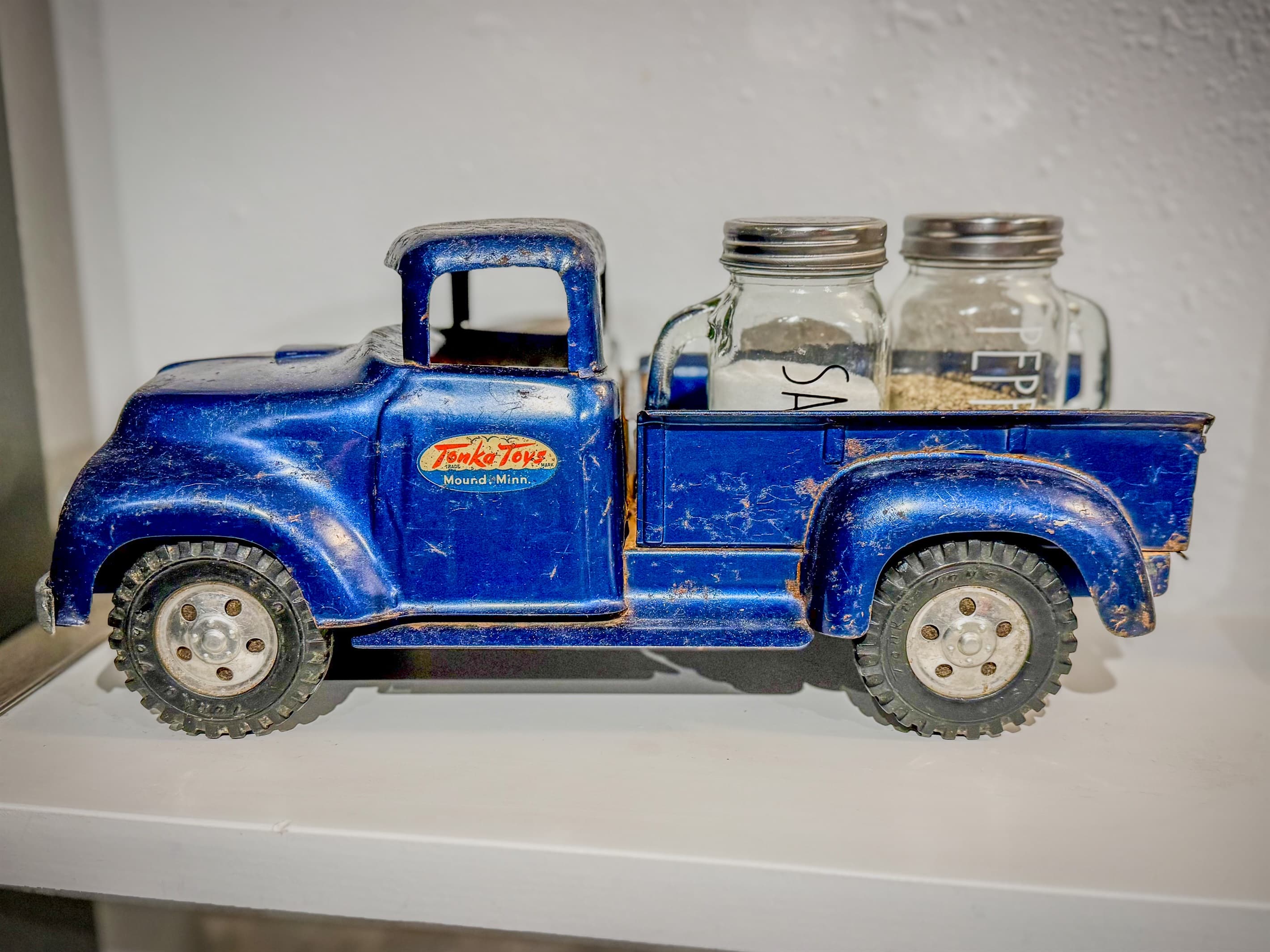 Designer touches throughout - Adorable Antique Truck