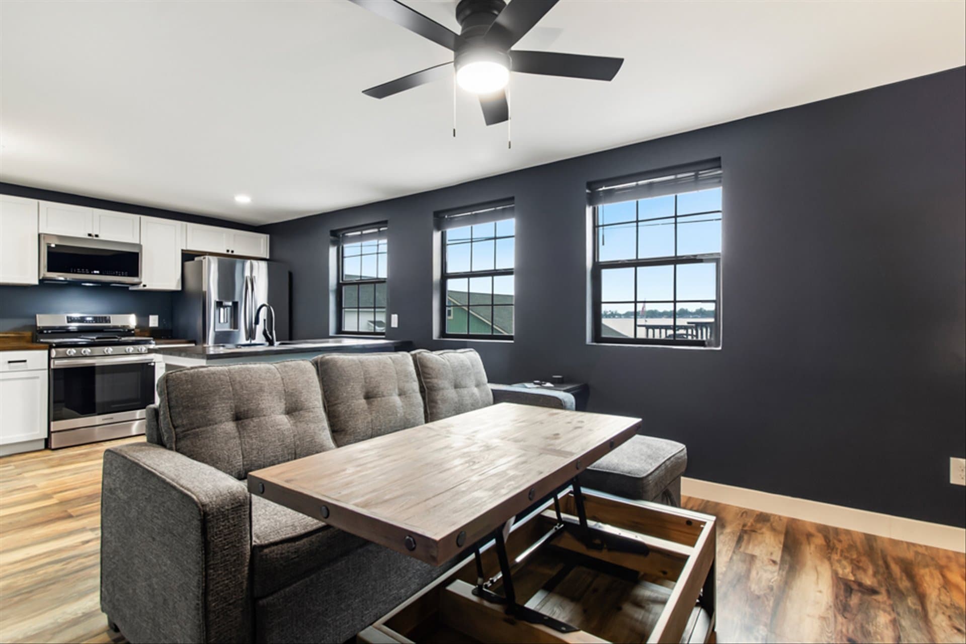 The Loft on Waterbury - Table extends as an upright table.