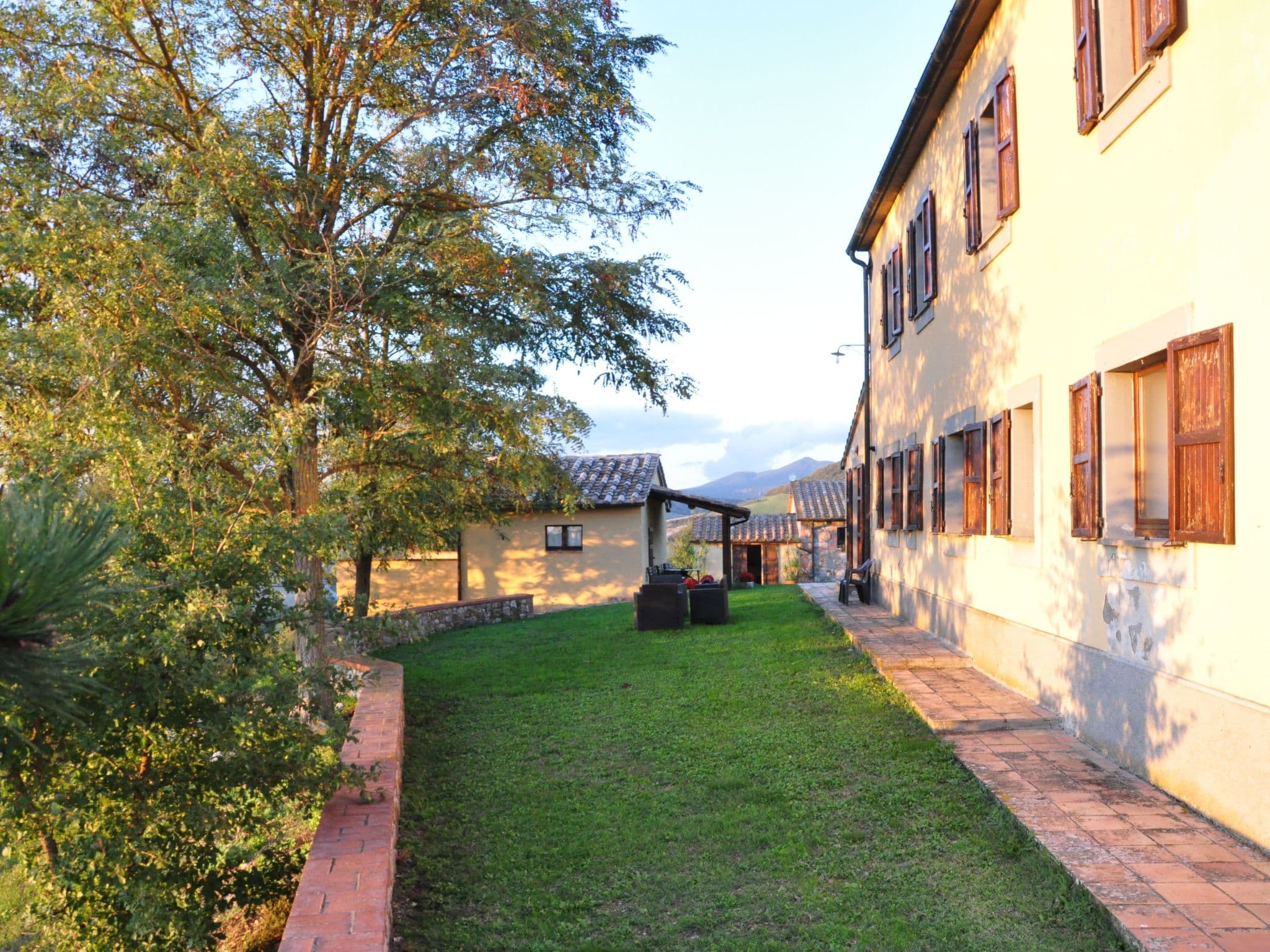 Gallery Image 13