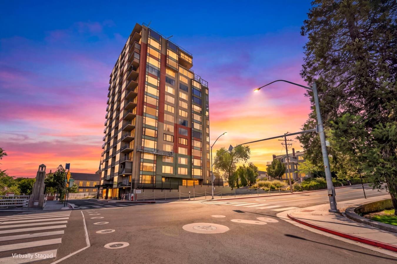 Your Reno penthouse escape starts here.