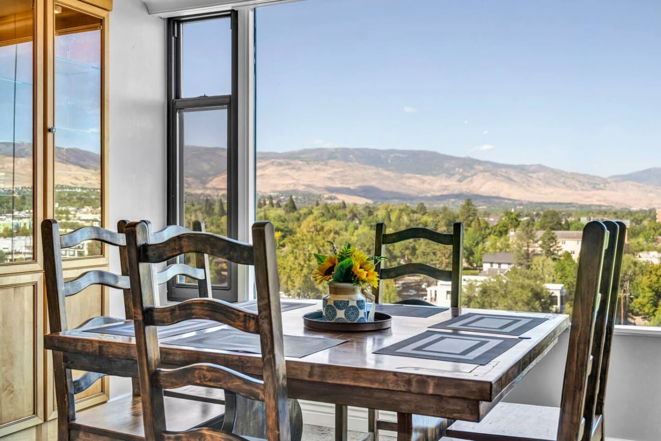 Where mountain mornings meet effortless comfort.
