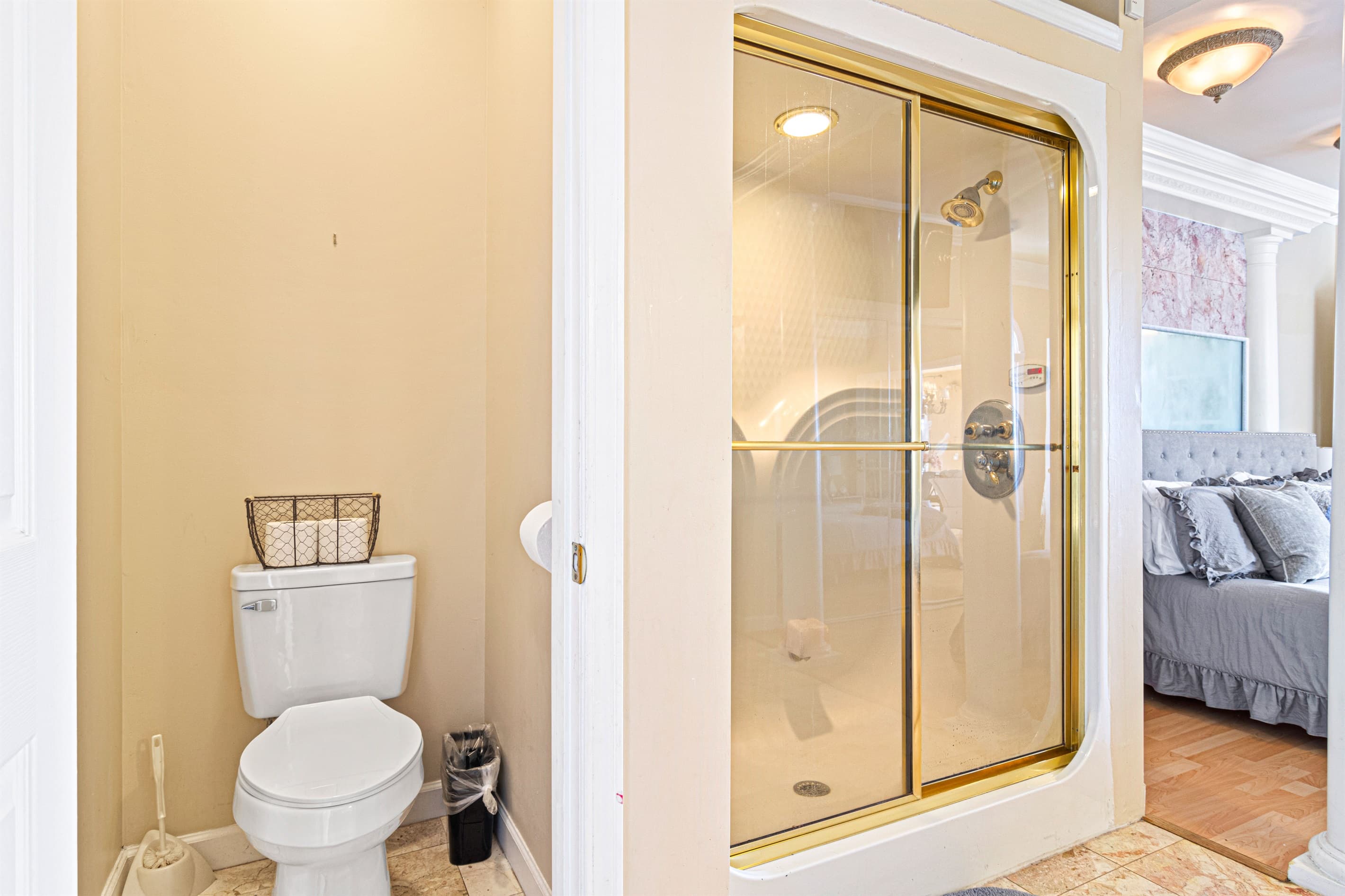 Bathroom Retreat: Luxurious shower space with chic decor, perfect for unwinding after an adventure!