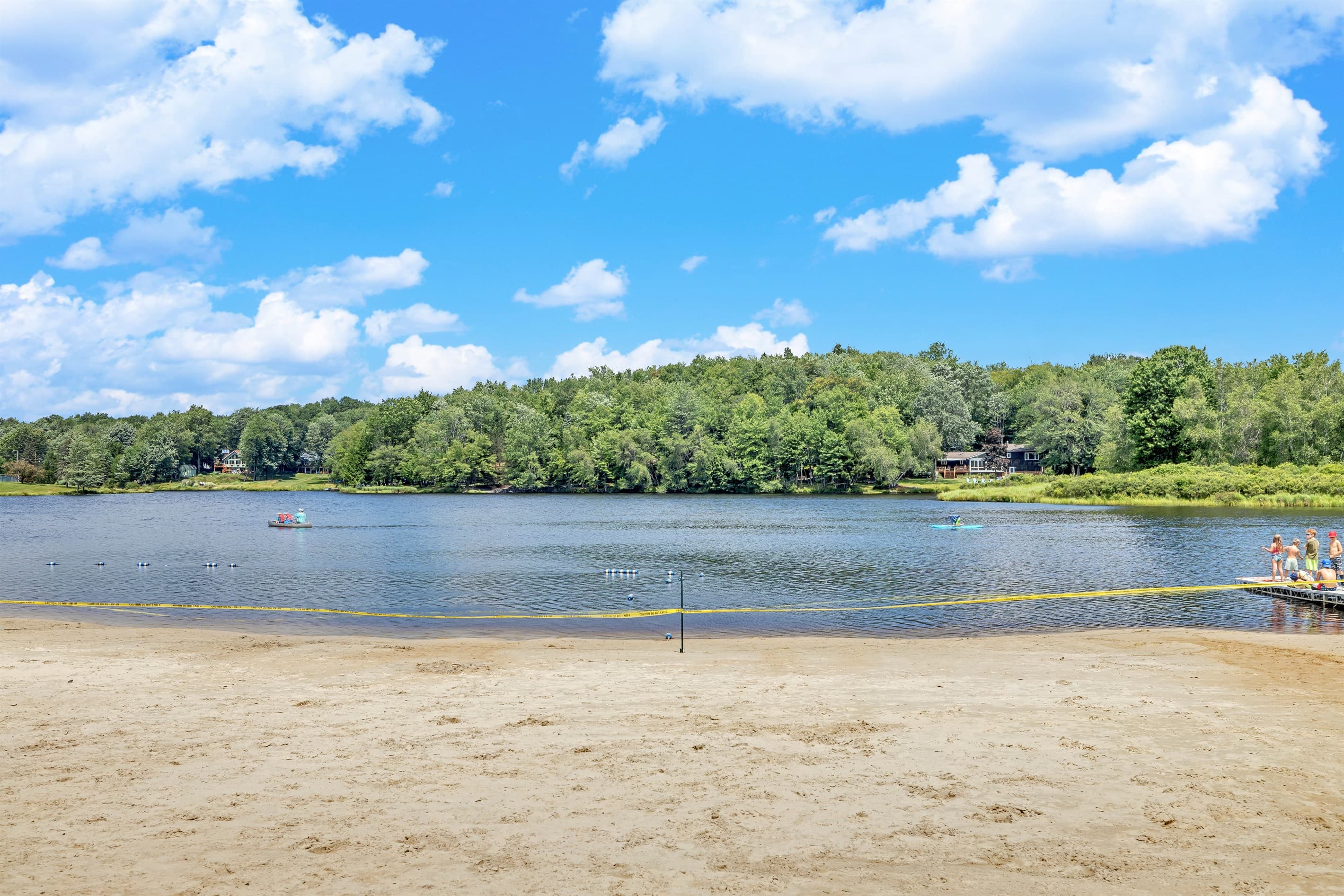 Lakefront Paradise: Enjoy stunning views and adventure right from your doorstep!