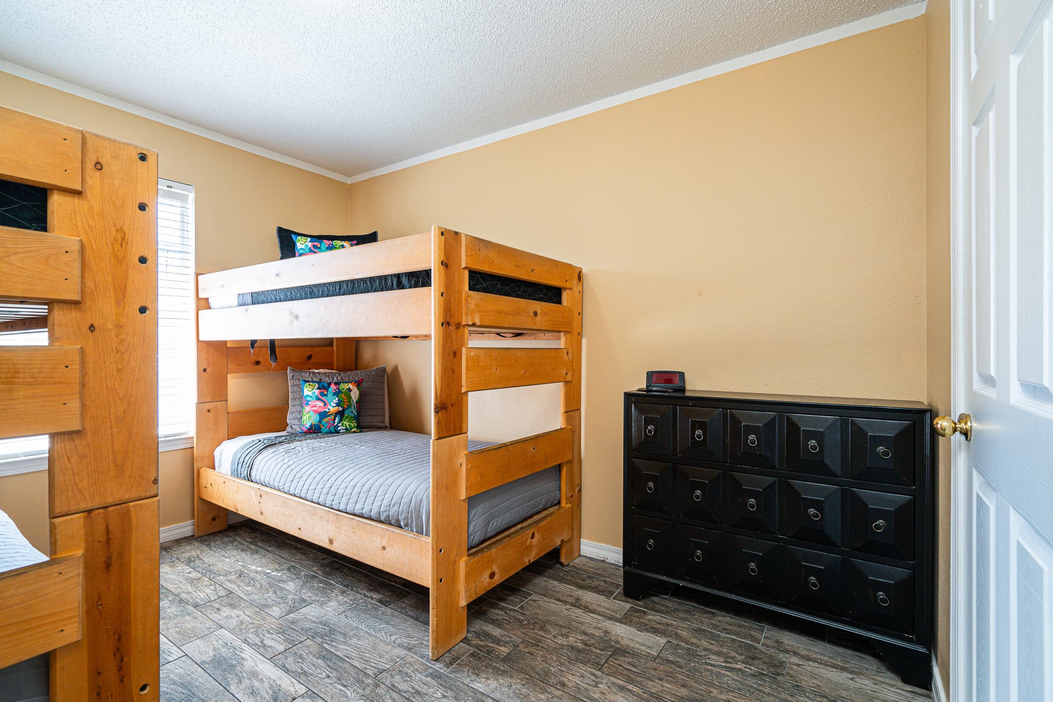 Bunk Room: Fun wooden bunks await your adventure-filled nights in sunny Destin!