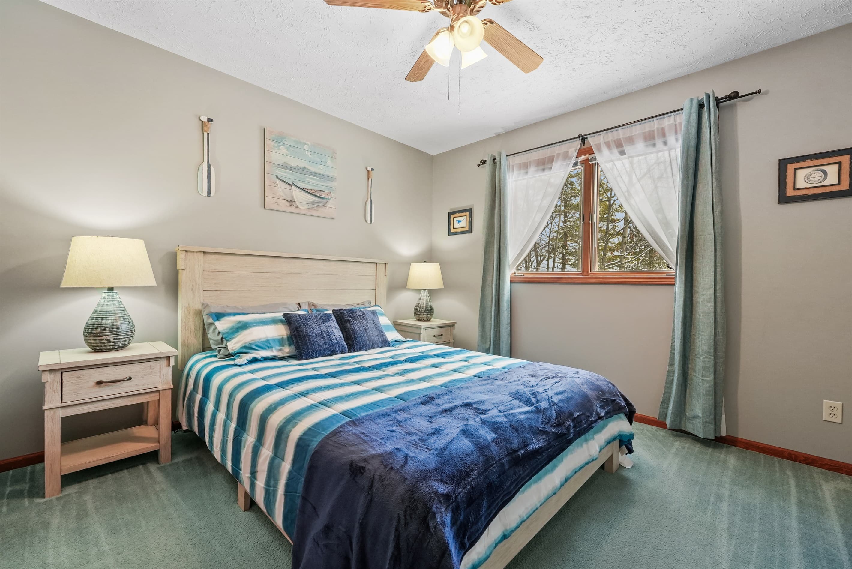 4th Bedroom: Bright retreat with serene views, perfect for relaxation after your adventures!