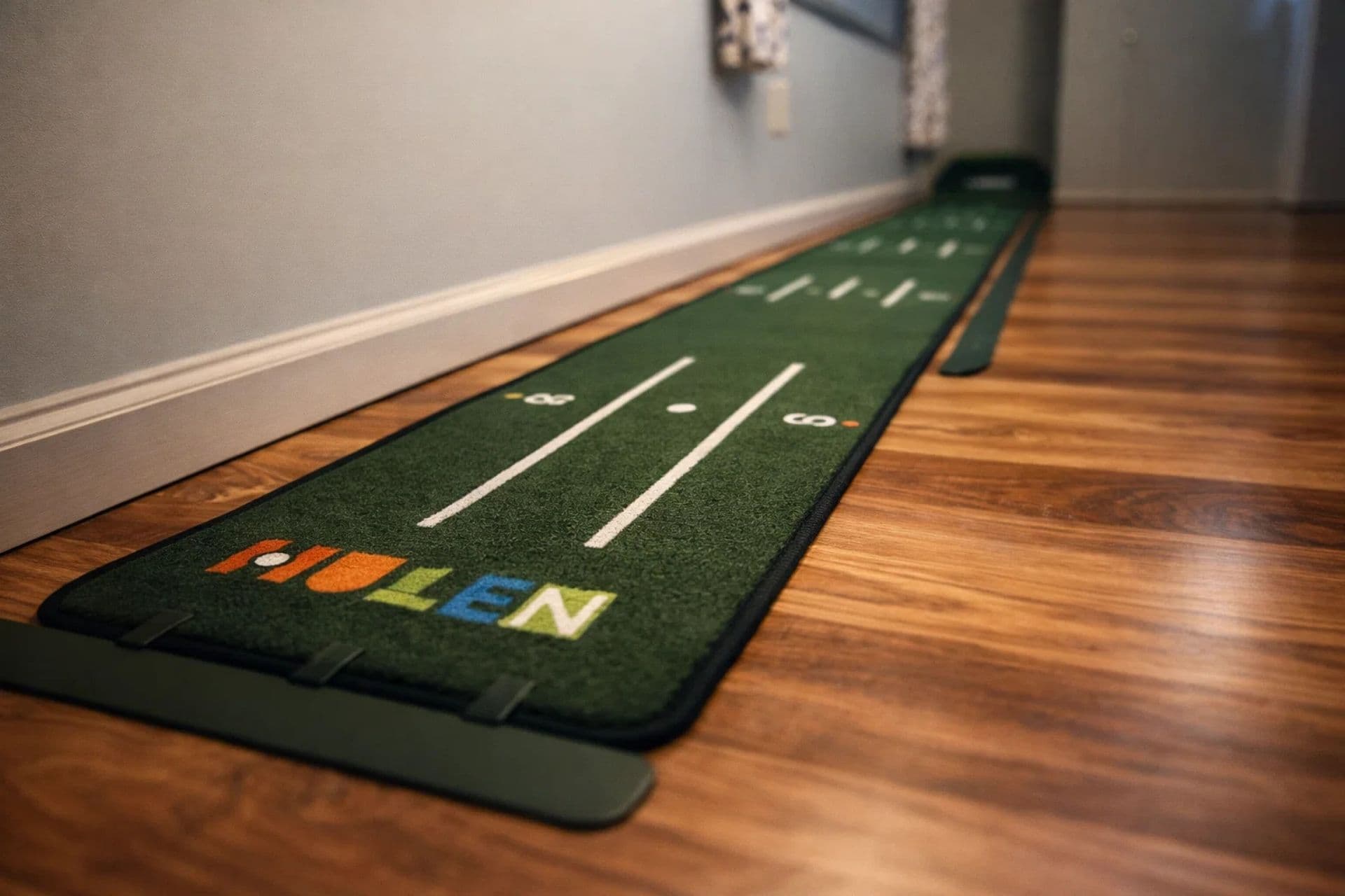 Putting Paradise: Master your golf skills indoors with our fun putting strip! Perfect for practice!
