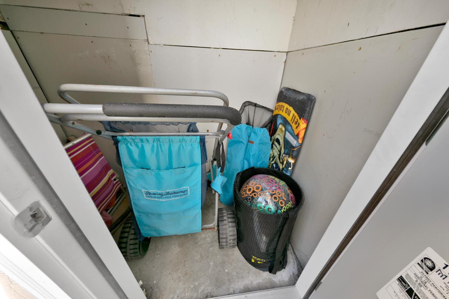 Beach utilities provided- 1 beach cart, 2 beach chairs, beach toys, boogie board