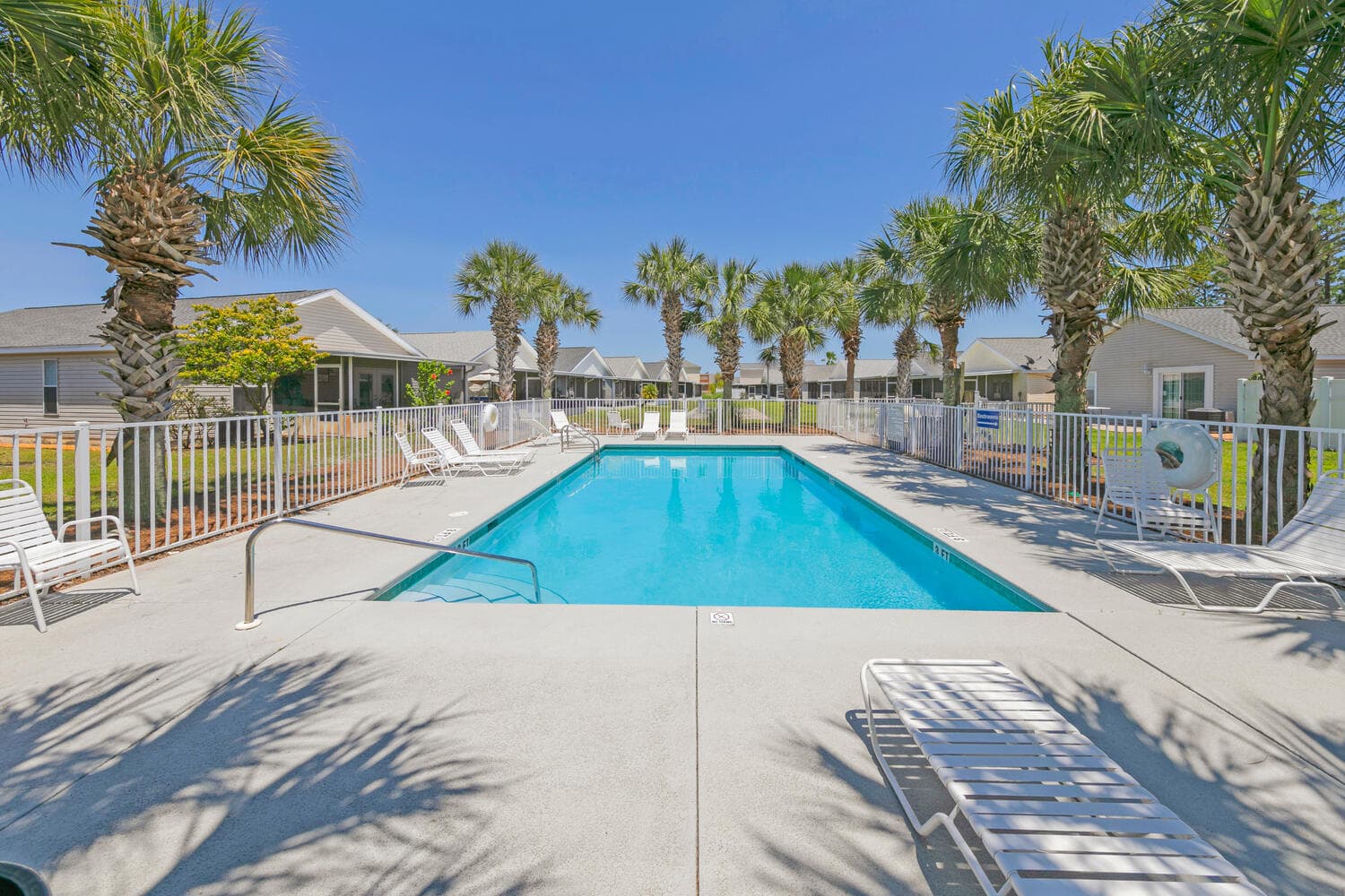 2nd community pool