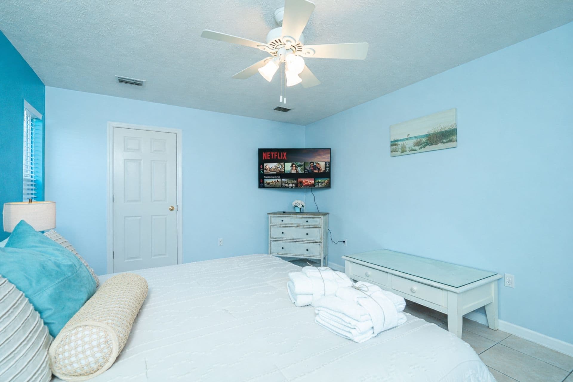 Bedroom with King Bed and Flat TV Screen