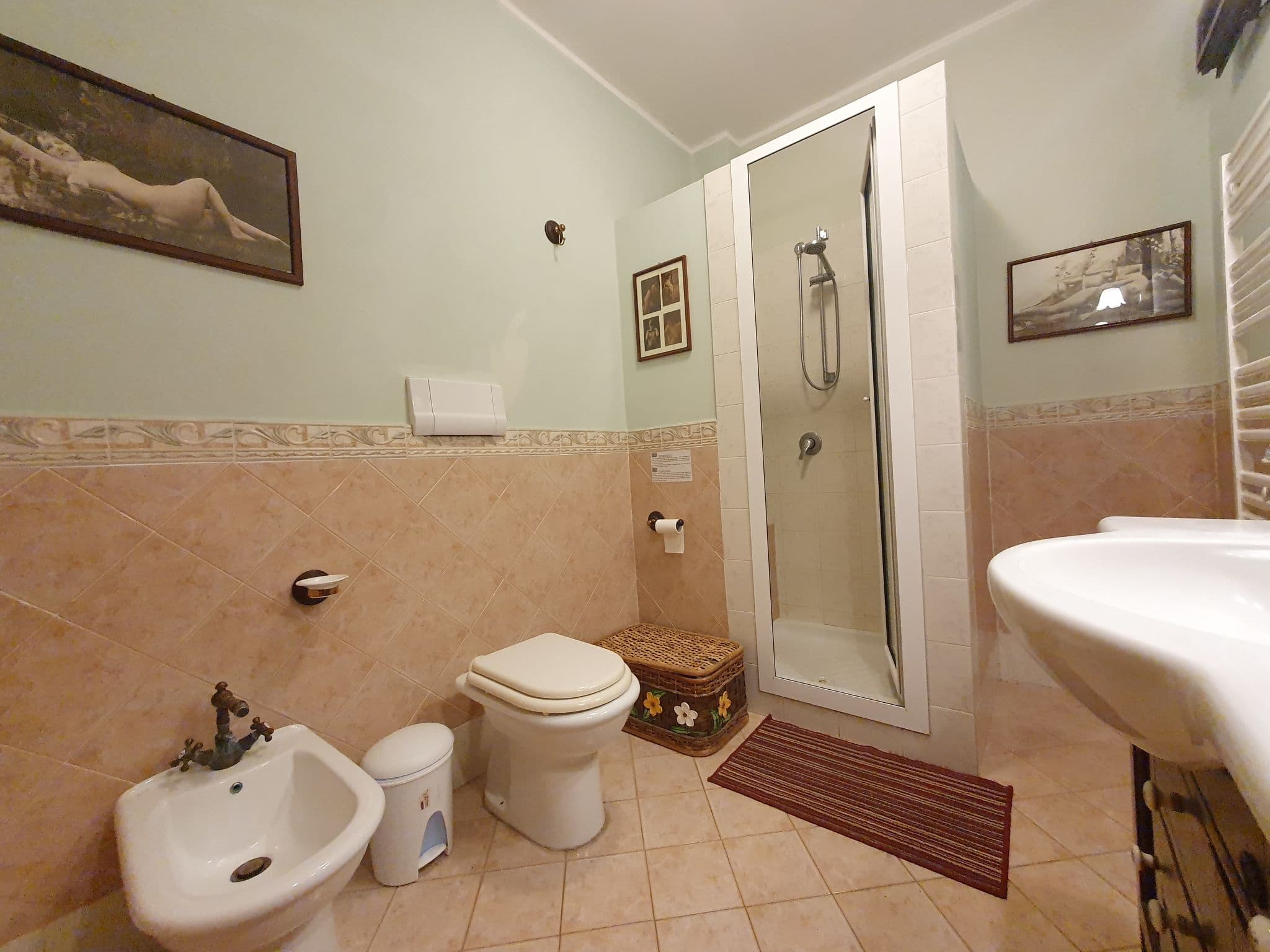 Bathroom / Wellness