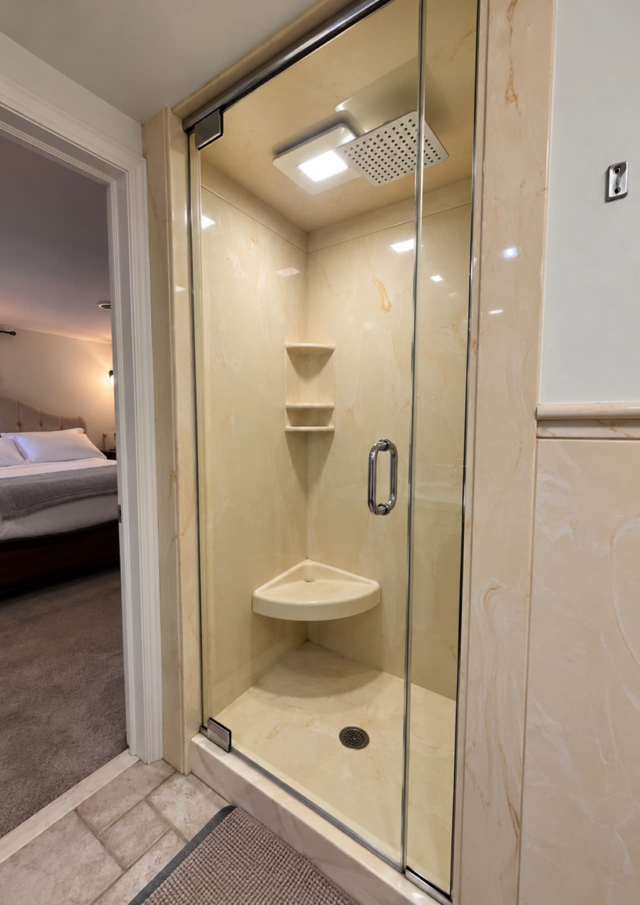 norwalk masterbath4.png