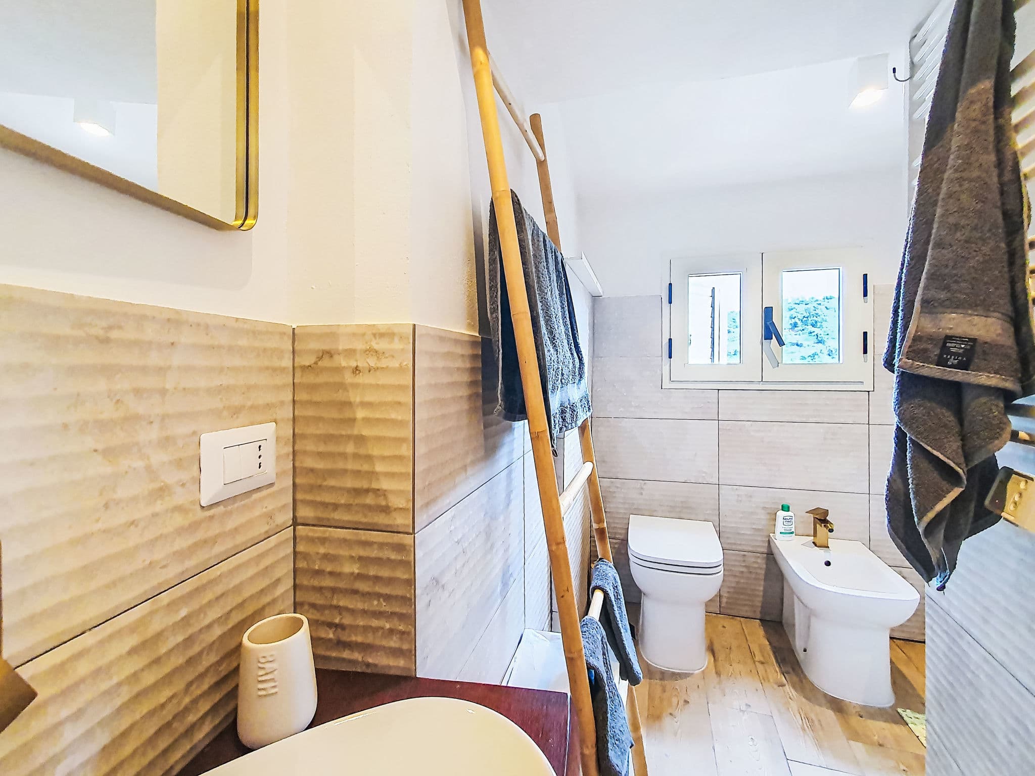 Bathroom / Wellness