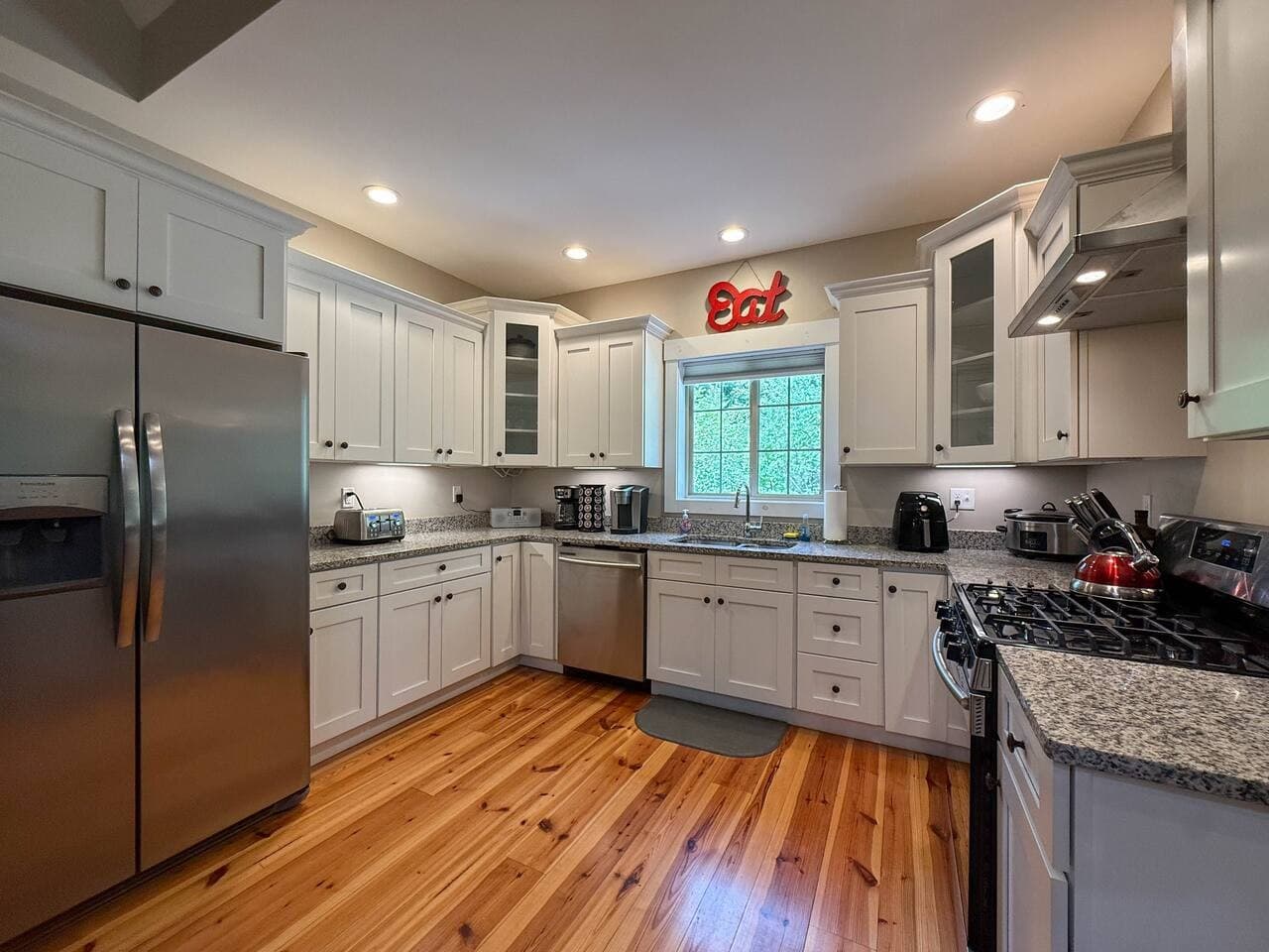 Gallery Image 13