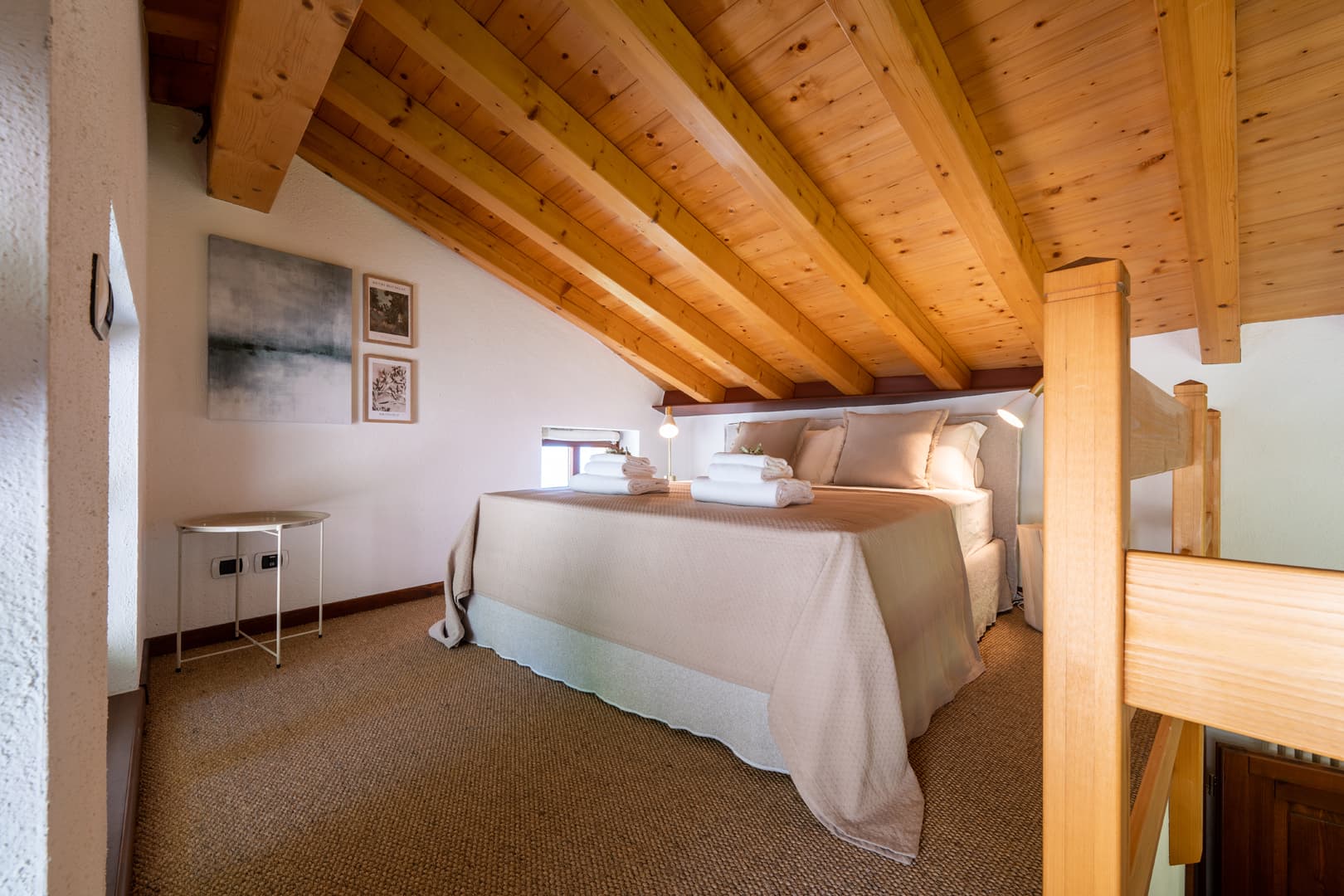 Raised room in the family lodge annex