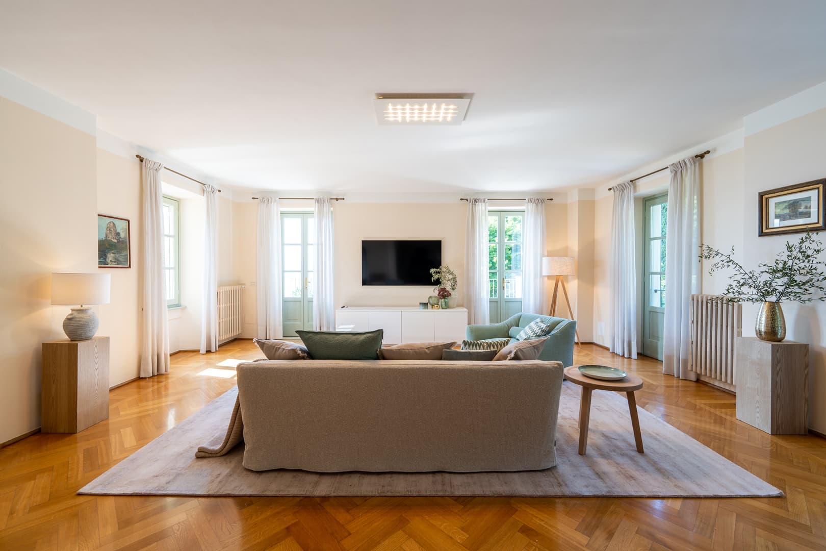 Front view of the living room of the superior villa