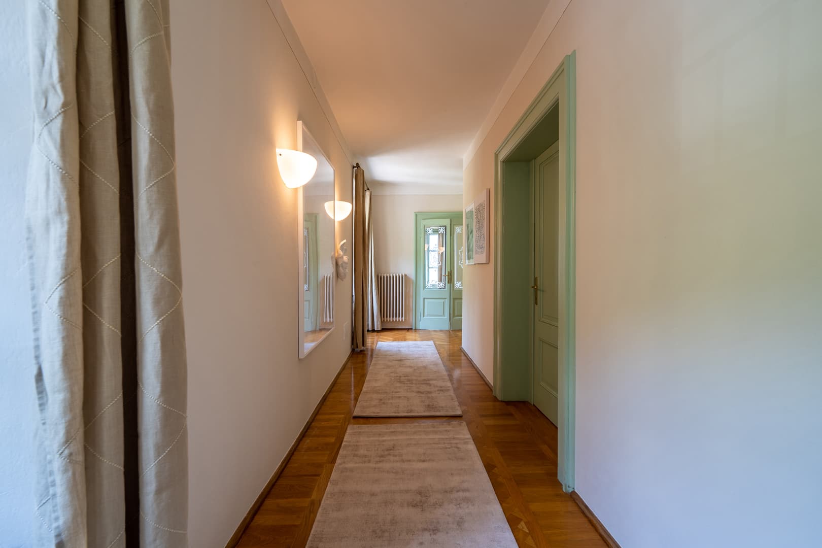 Corridor connecting bedrooms - Superior Villa