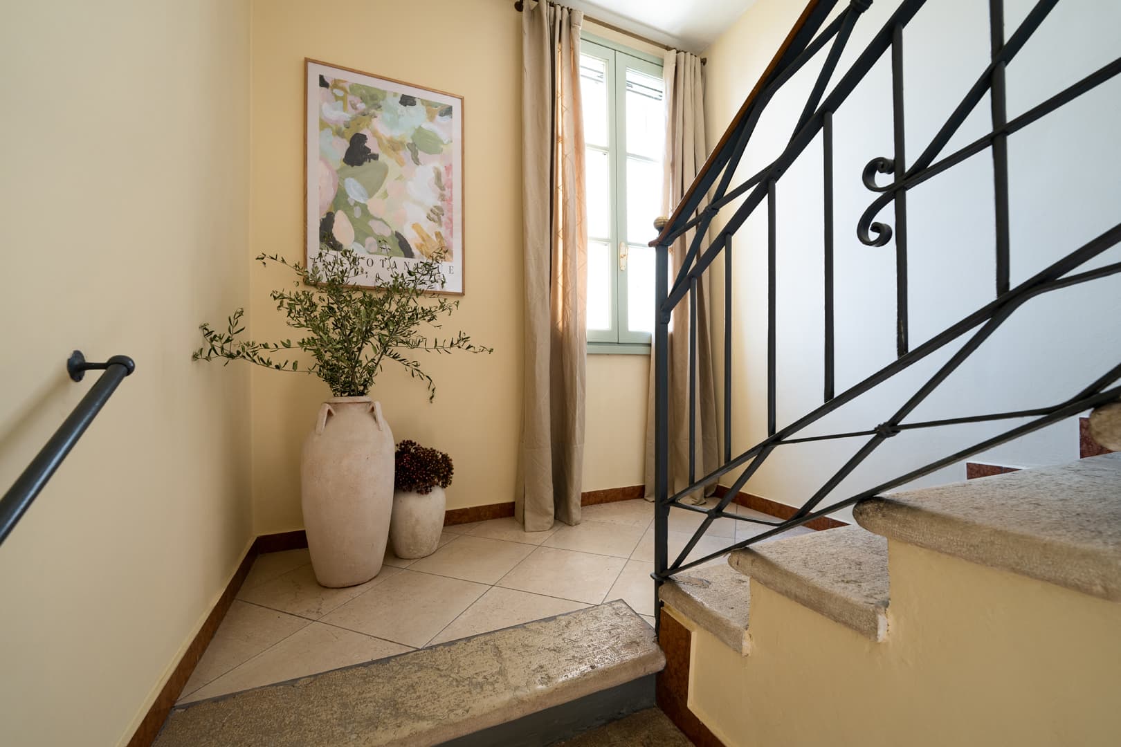 The staircase leading up to the superior villa room