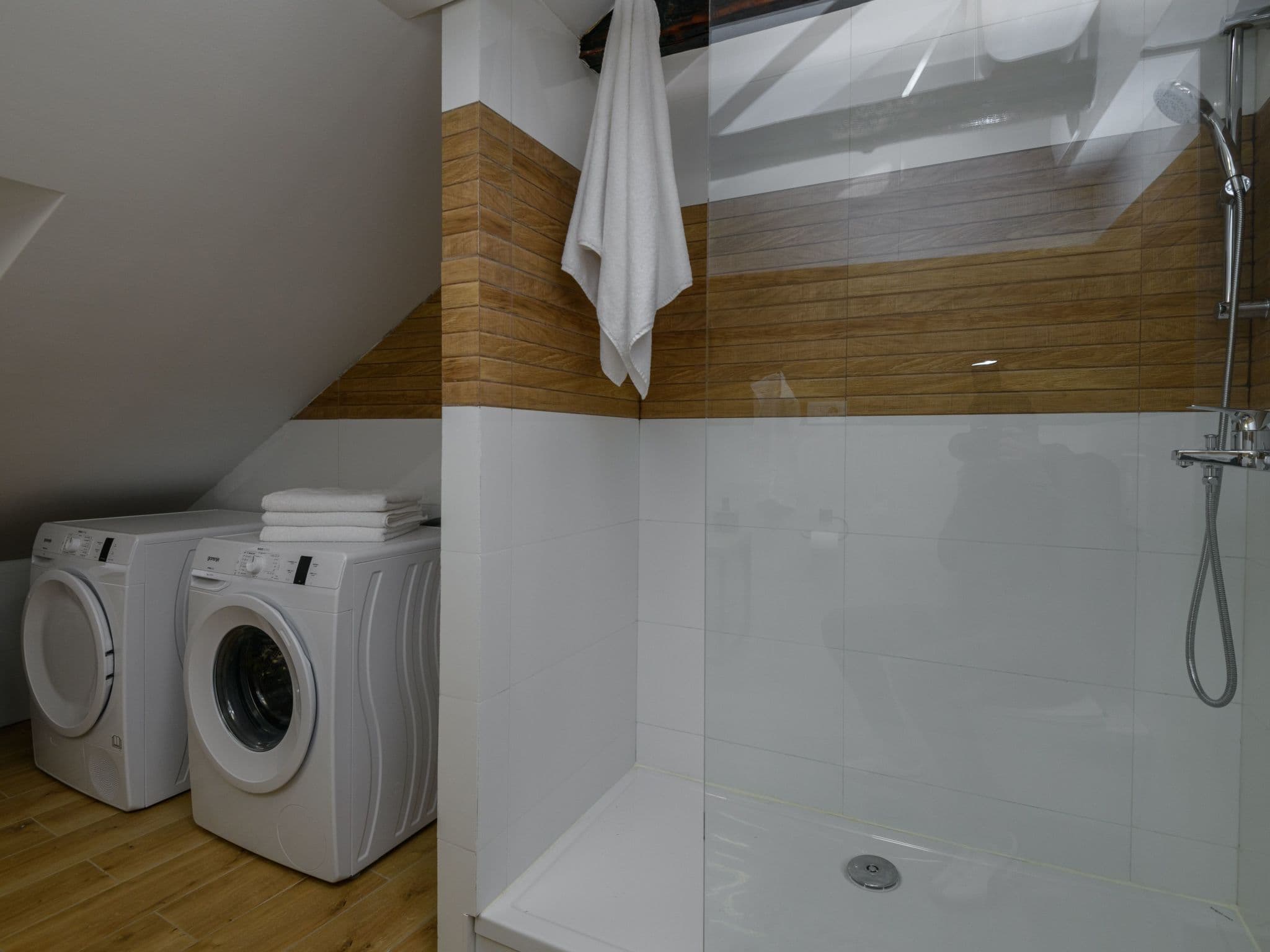 Gallery Image 20