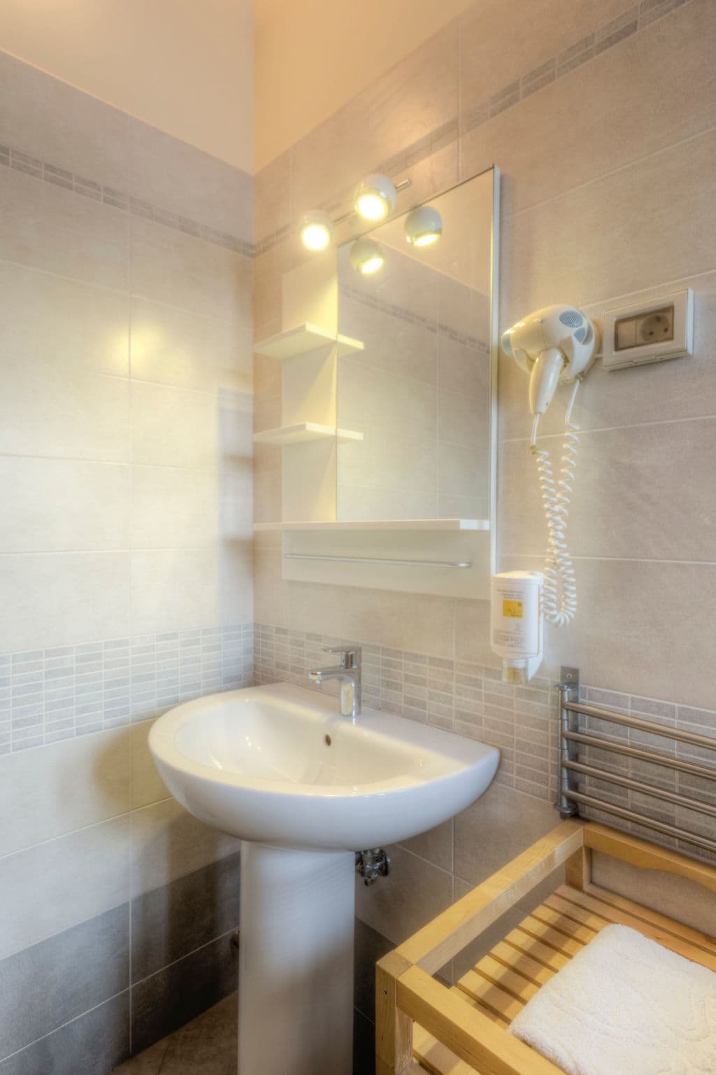 Bathroom / Wellness