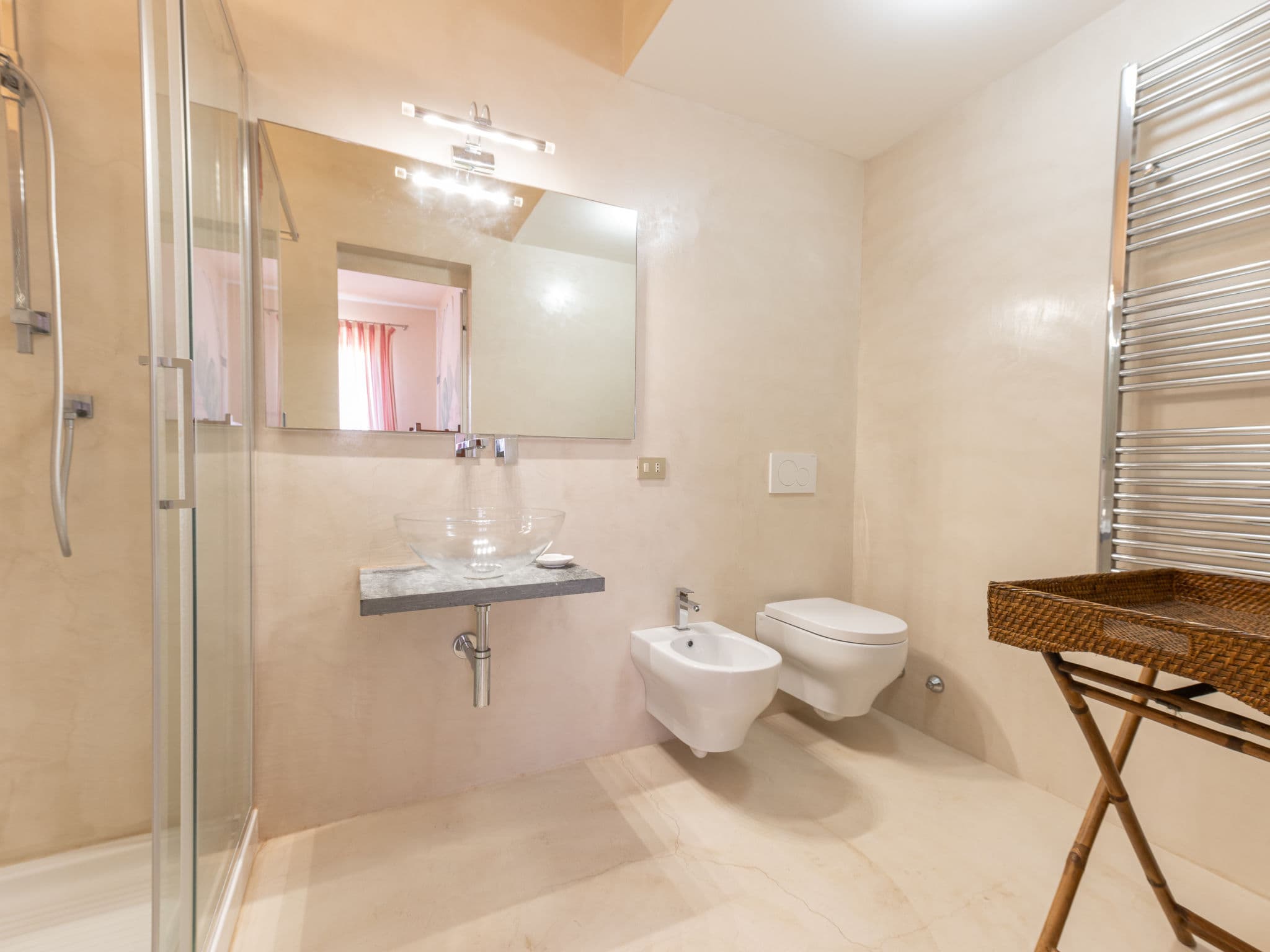 Bathroom / Wellness