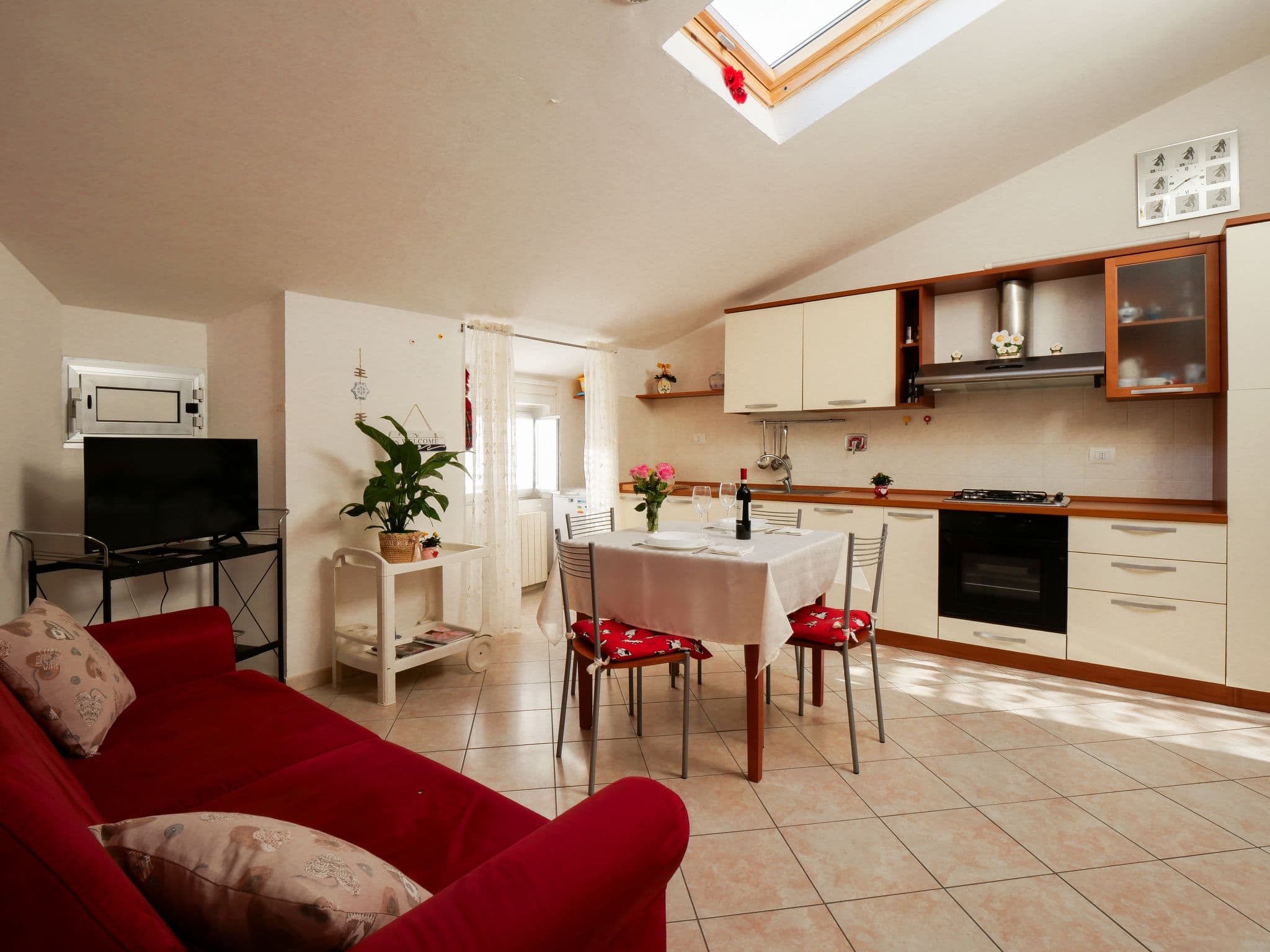 Kitchen / Dining Room