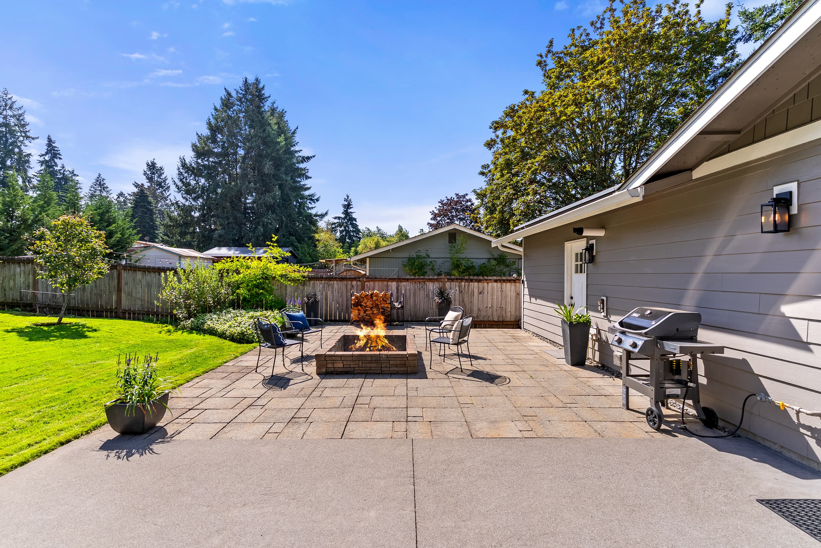 Open Wood-Burning Fire Pit & Patio with Barbecue
