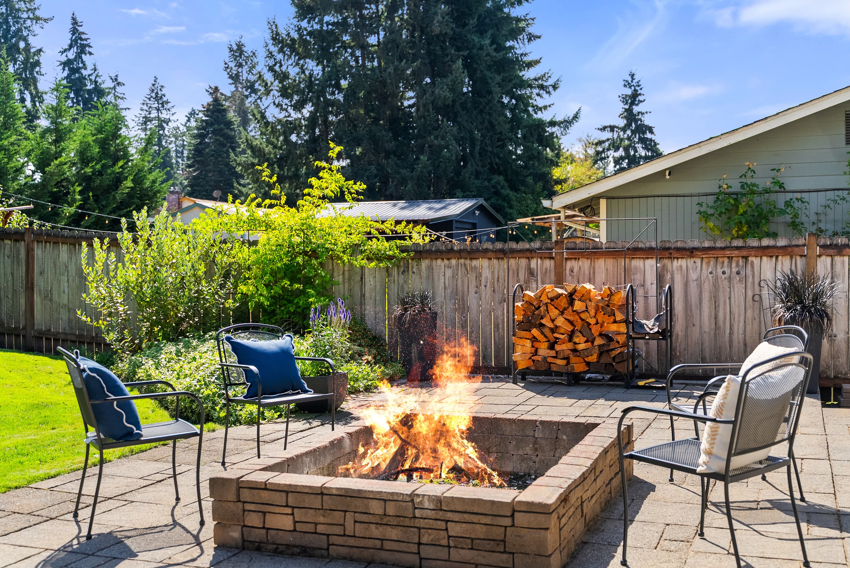 Open Wood-Burning Fire Pit