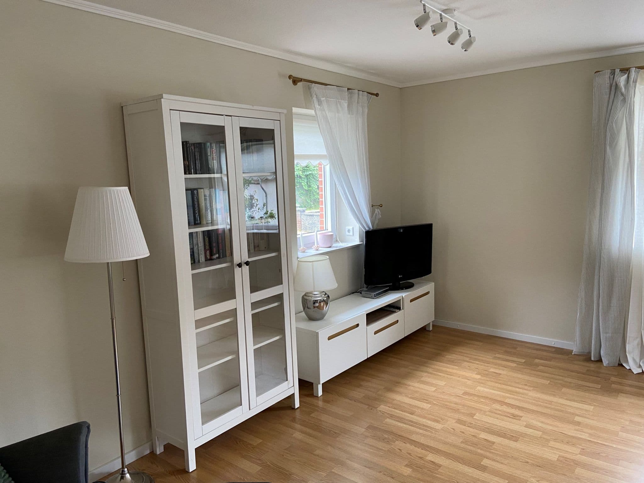 Gallery Image 11