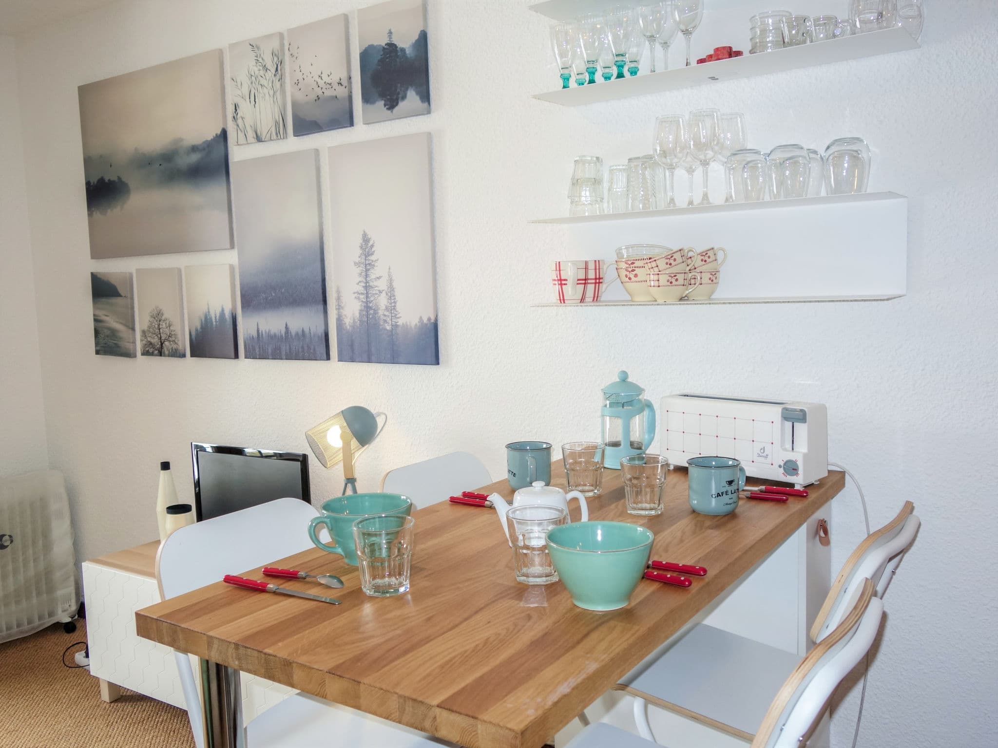 Kitchen / Dining Room