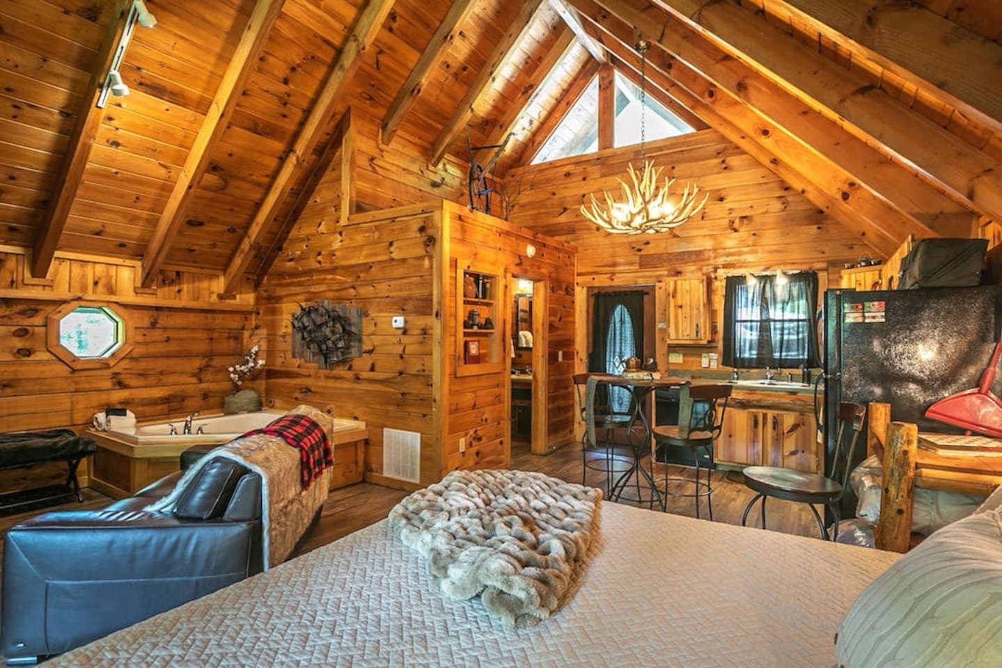 Welcome to our luxury cabin!