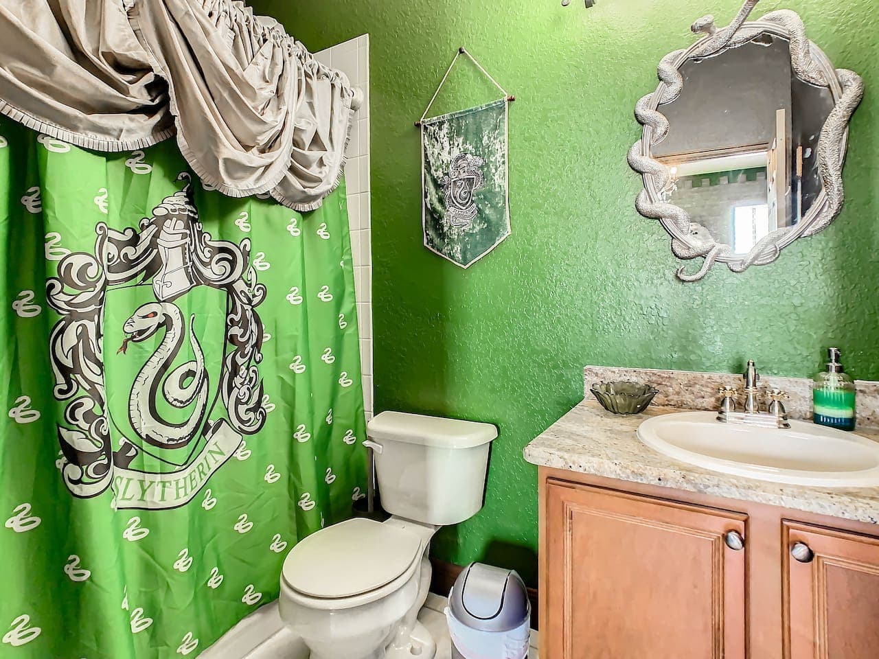 Private Slytherin bathroom.