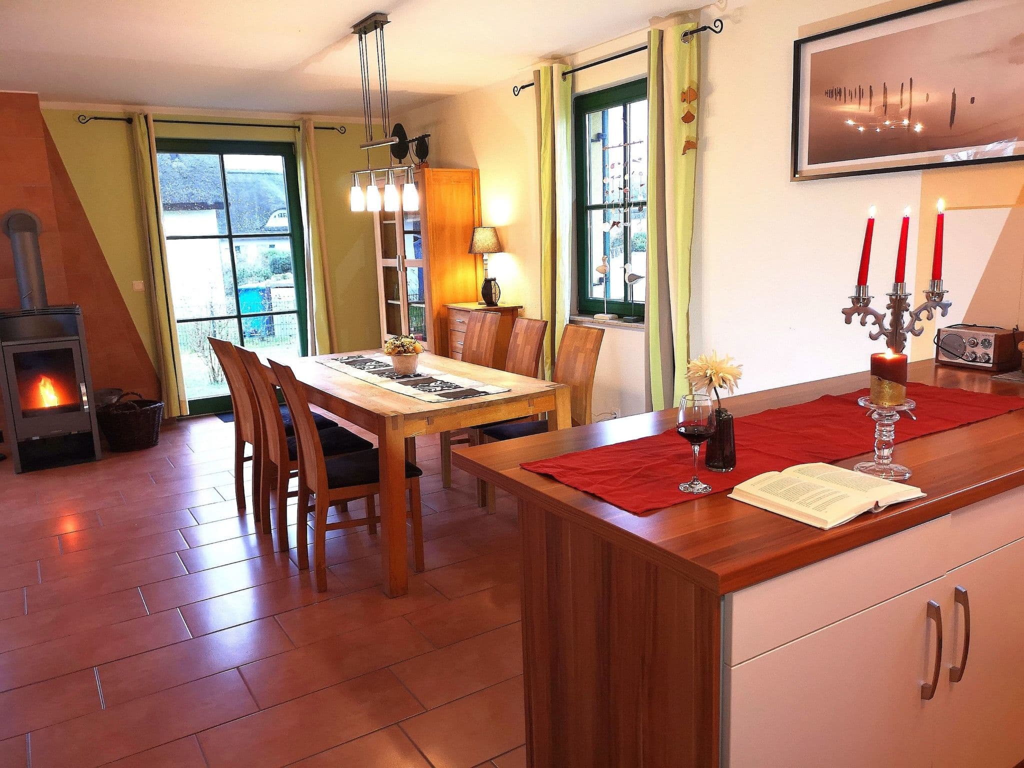 Kitchen / Dining Room