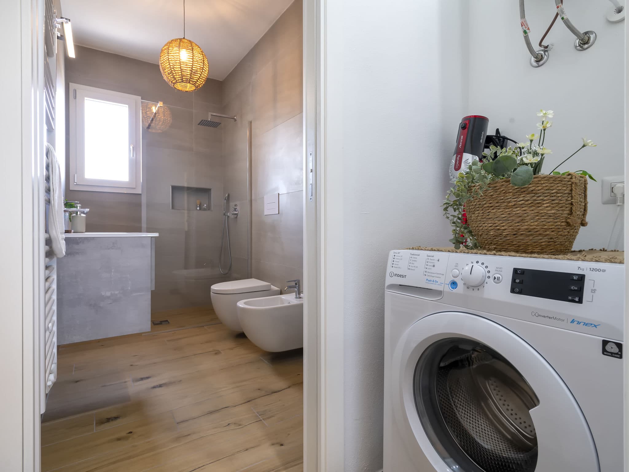 Bathroom / Wellness