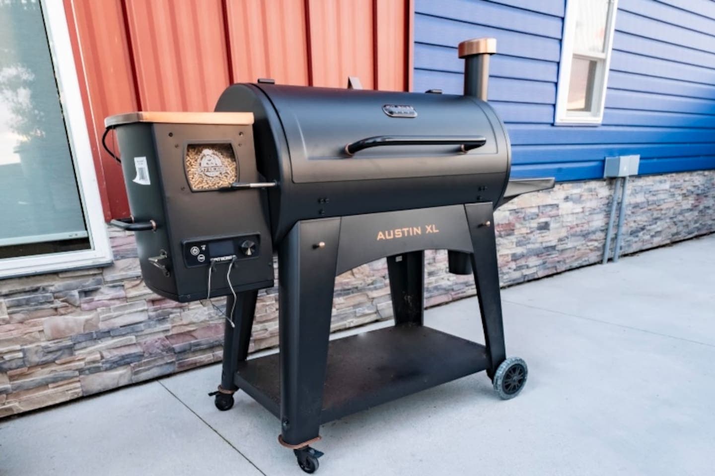 Smoker grill for burgers, steaks, ribs, pork butt, and more!
