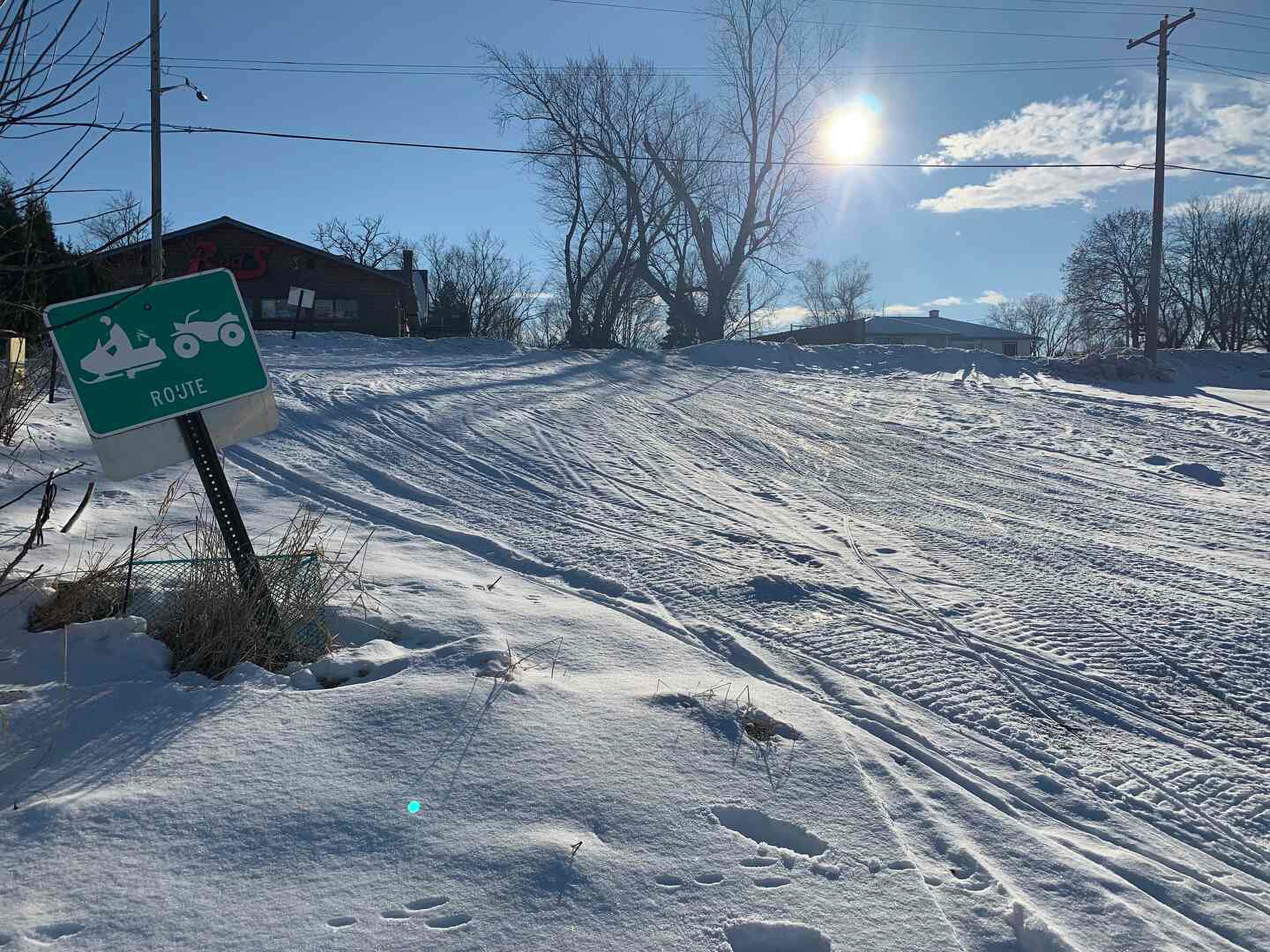 Easy snowmobile trail access or make a pit stop at the local restaurants for a break.