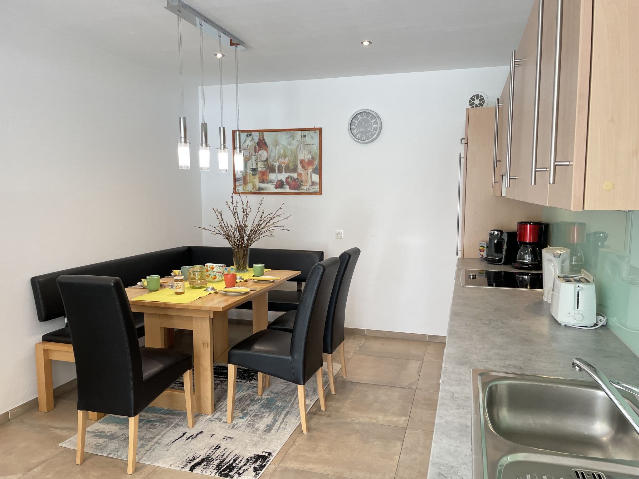 Kitchen / Dining Room